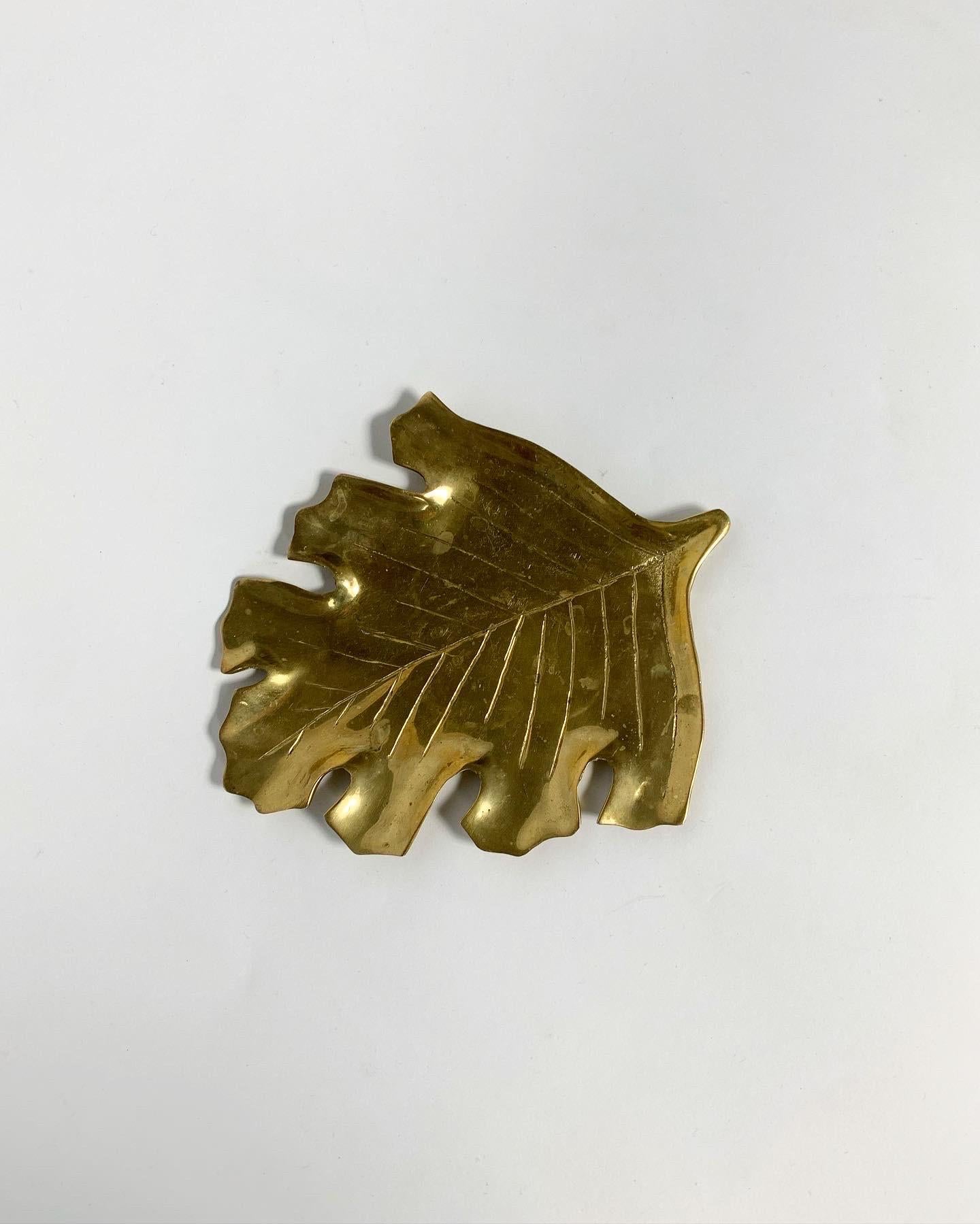 Mid-Century Modern Svenskt Tenn Brass Leaf Dish Catchall Swedish Modern Brass Plate 1936