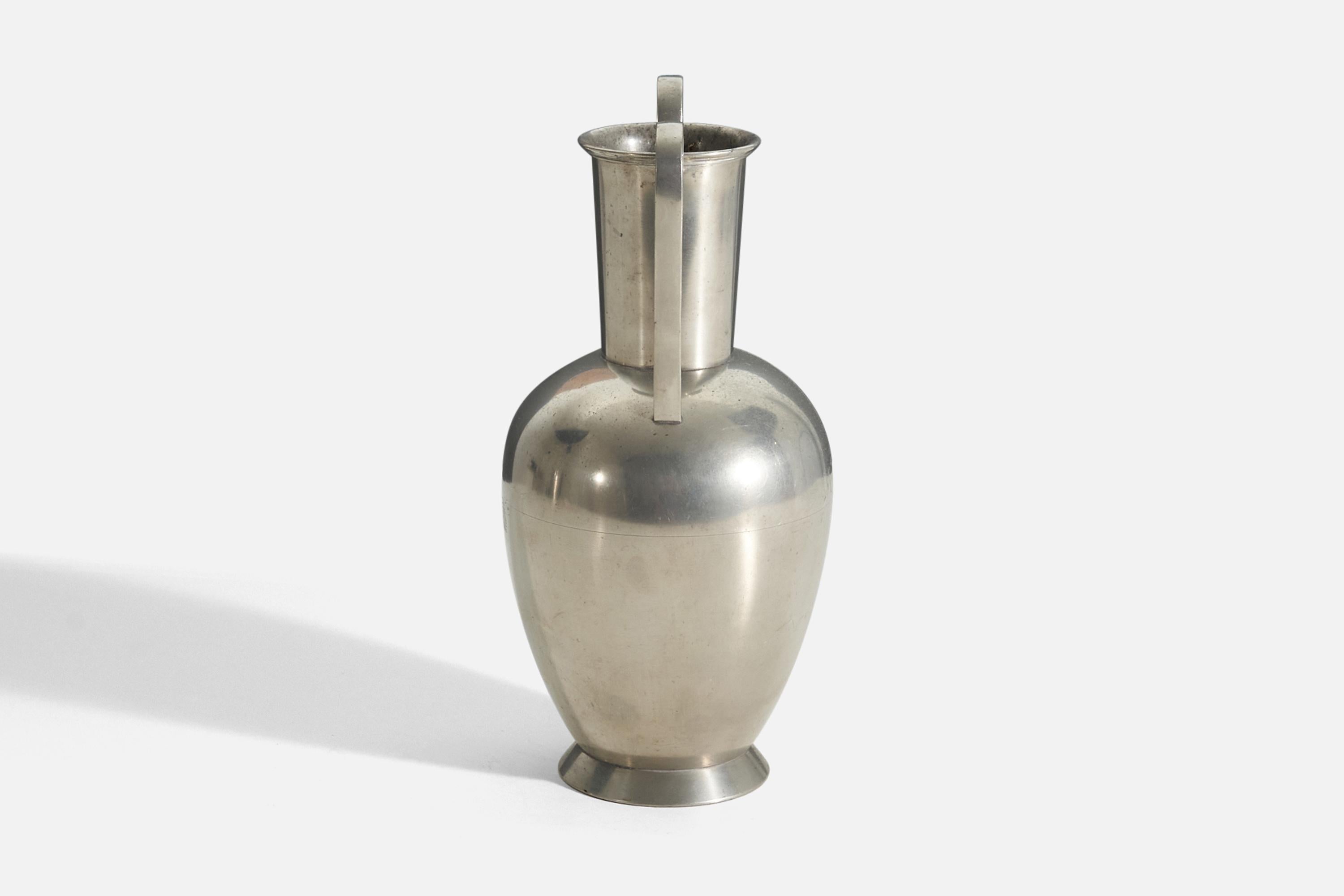 Svenskt Tenn, Engraved Vase or Trophy, Pewter, Sweden, C. 1935 In Good Condition For Sale In High Point, NC