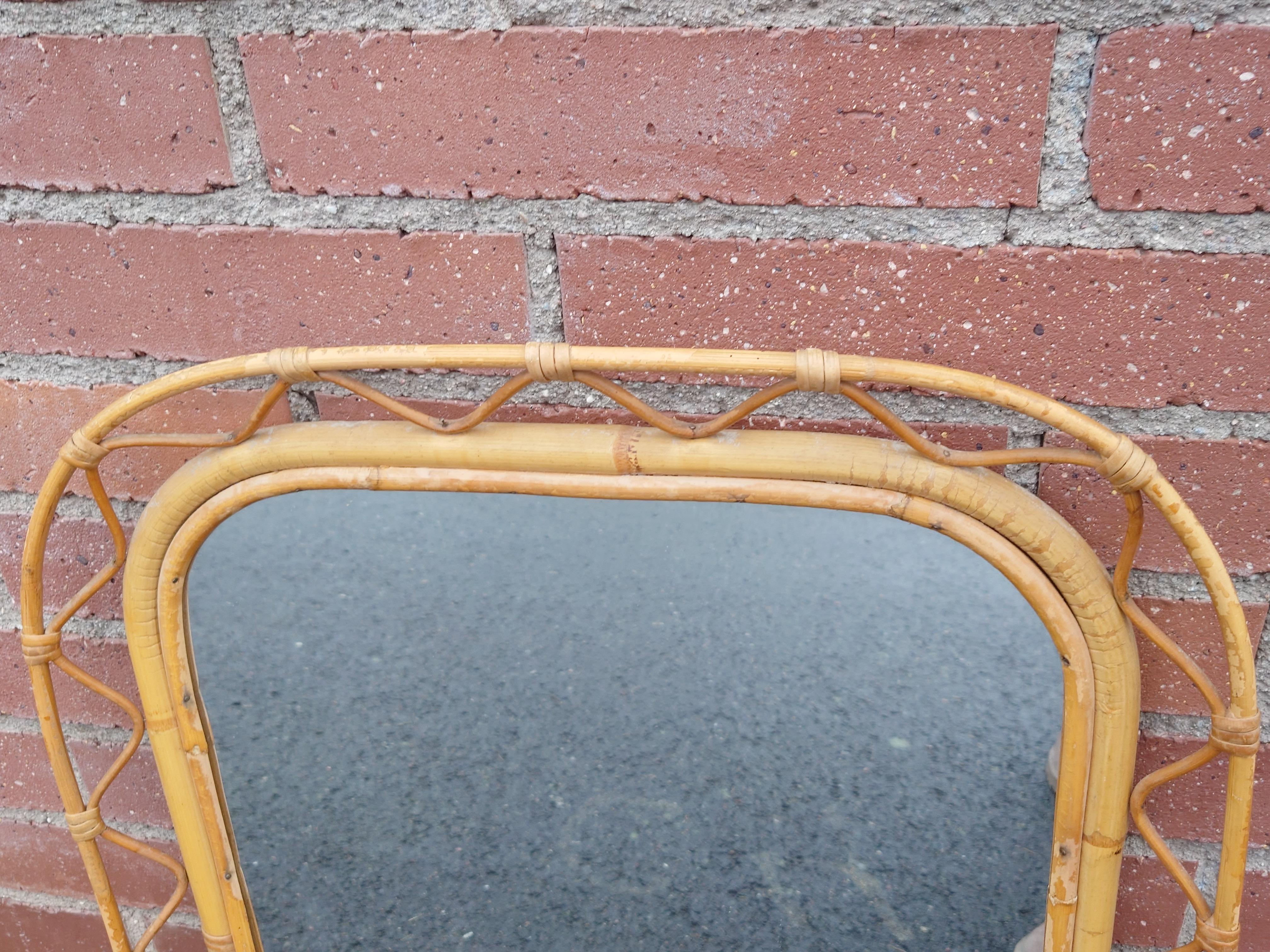 Svenskt Tenn Espejo de pared orgánico Josef Frank Ratán/mimbre , Bambú Años 50 Sueco en venta