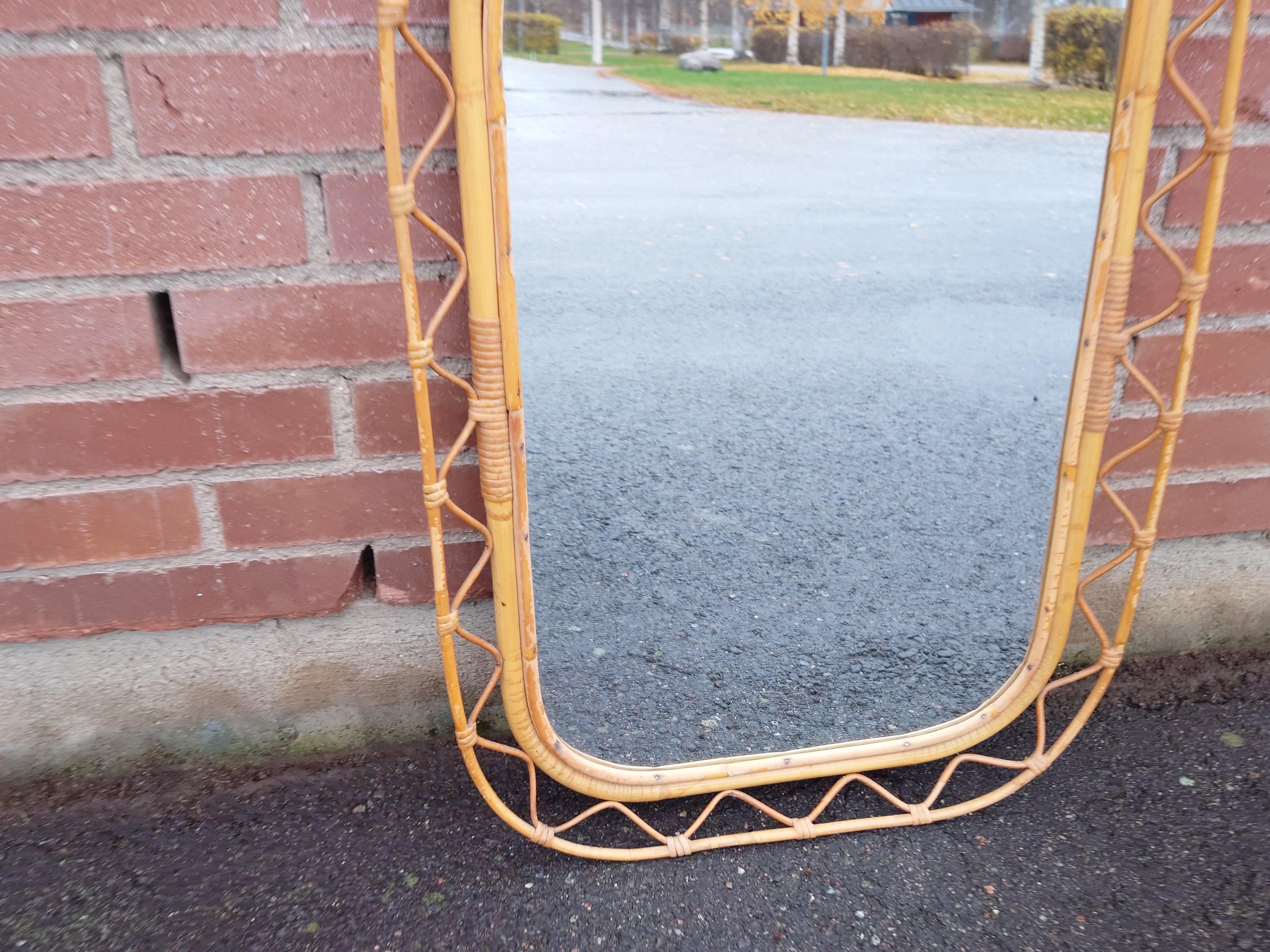 Svenskt Tenn Espejo de pared orgánico Josef Frank Ratán/mimbre , Bambú Años 50 en venta 1