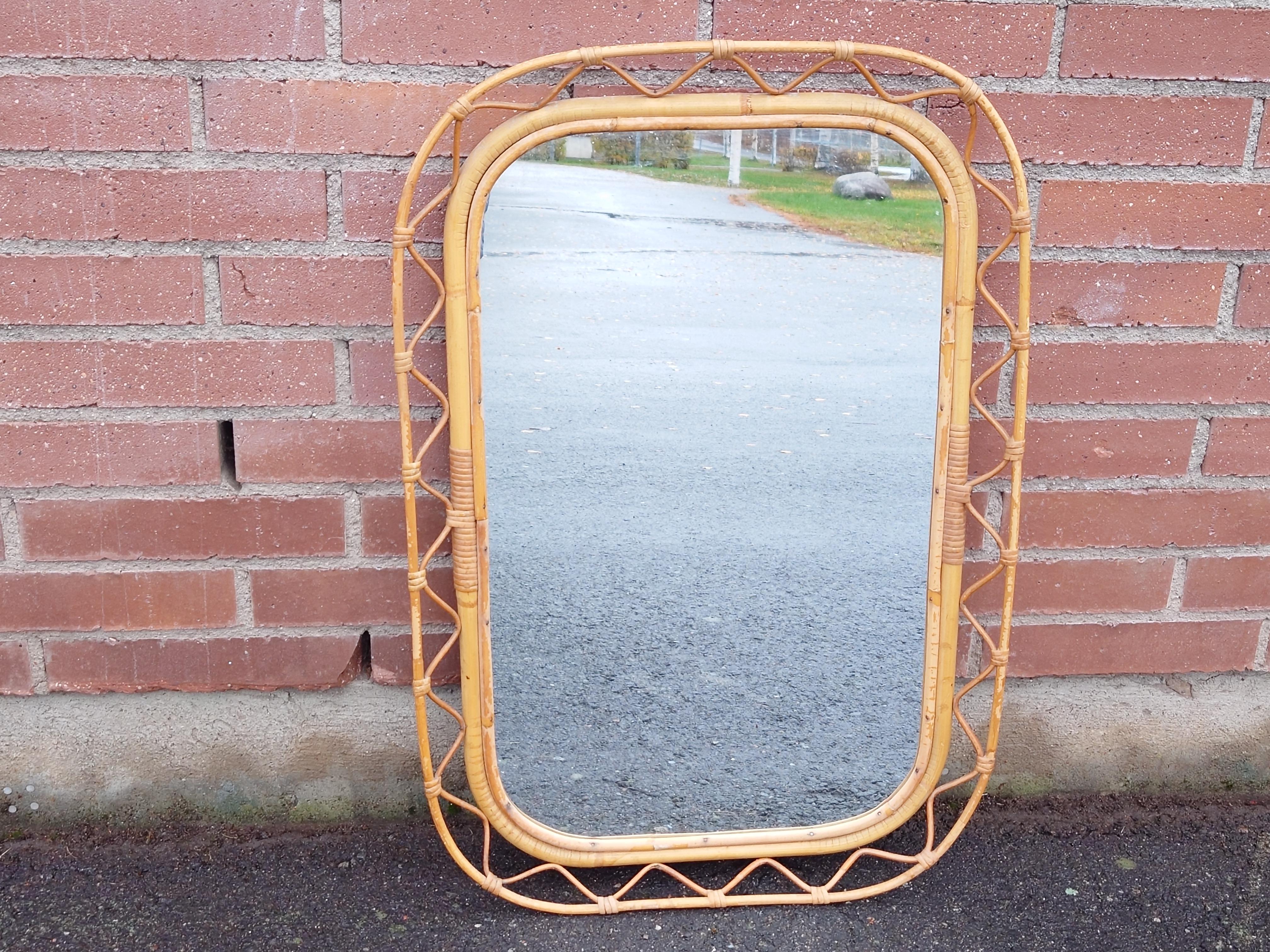 Svenskt Tenn Espejo de pared orgánico Josef Frank Ratán/mimbre , Bambú Años 50 en venta 2