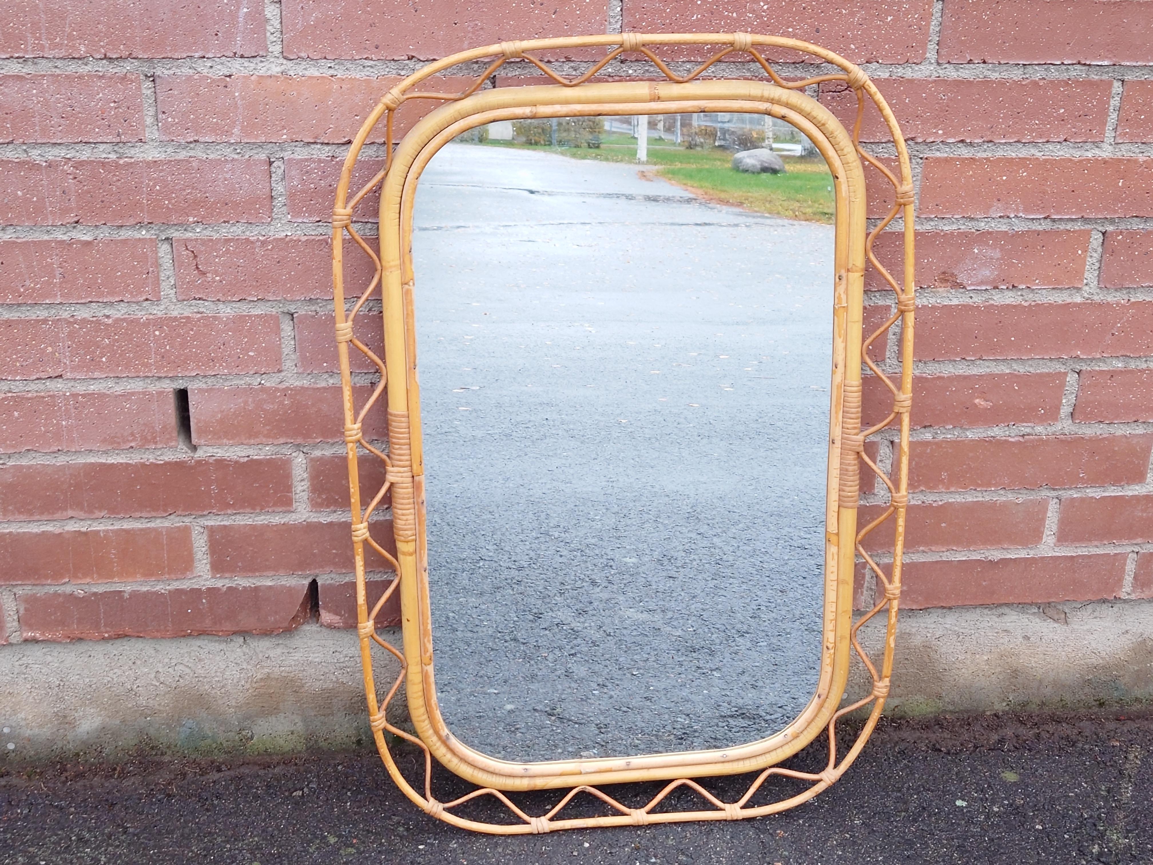 Svenskt Tenn Espejo de pared orgánico Josef Frank Ratán/mimbre , Bambú Años 50 en venta 3