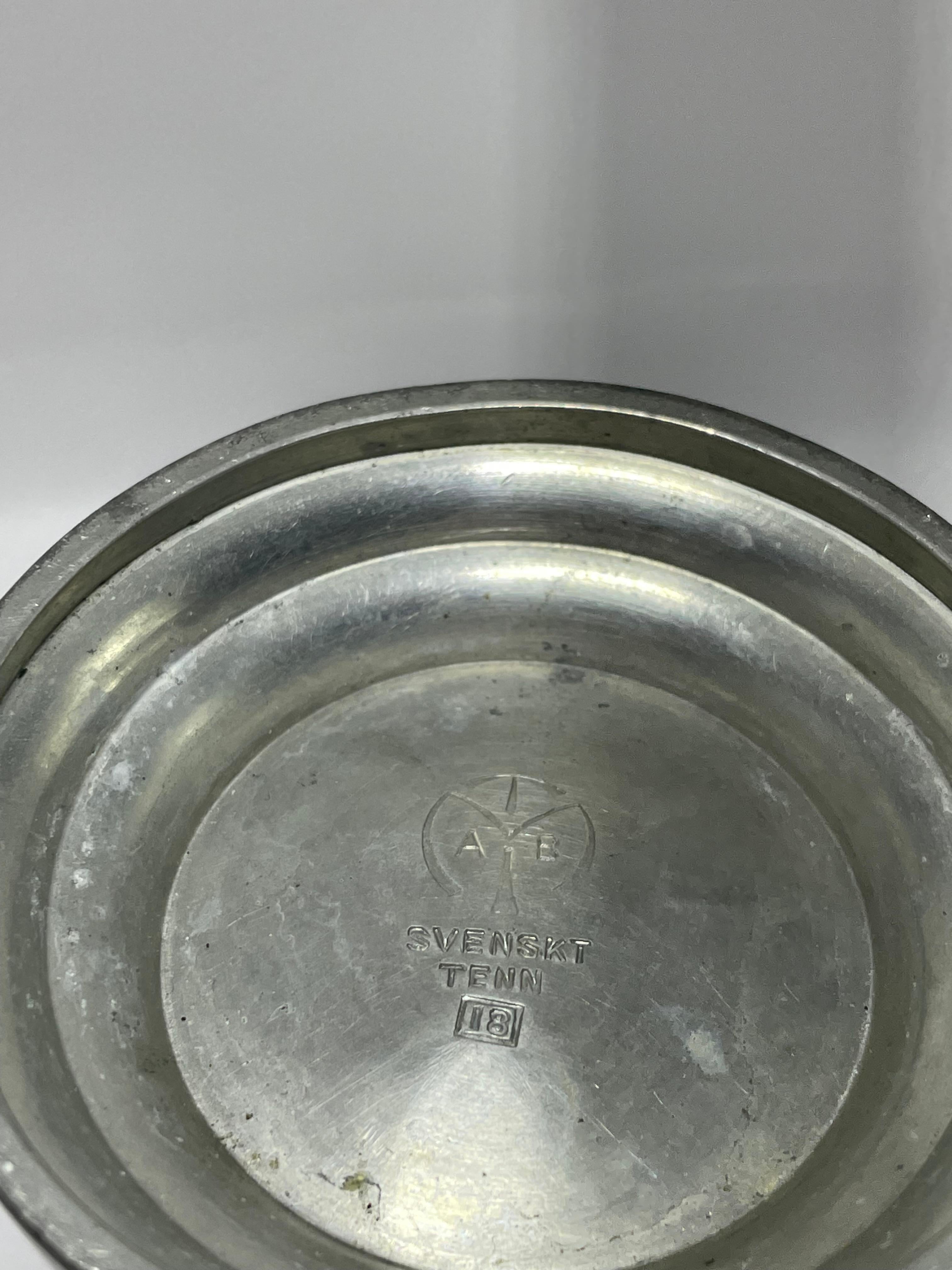 Svenskt Tenn - Vaso in peltro del 1935 In condizioni buone in vendita a Stockholm, SE