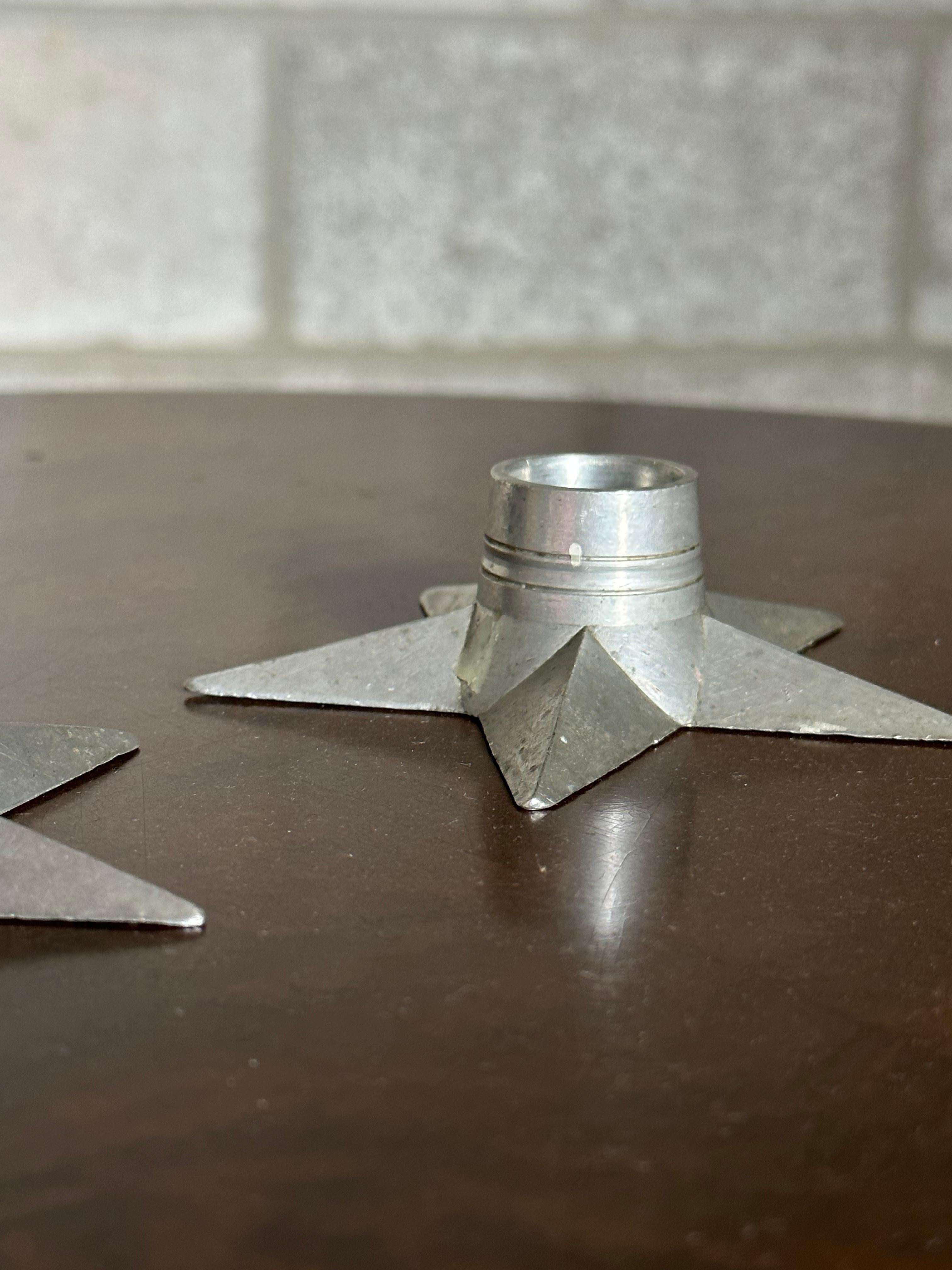 Svedese Portacandele a forma di stella di Svenskt Tenn in peltro - una coppia in vendita