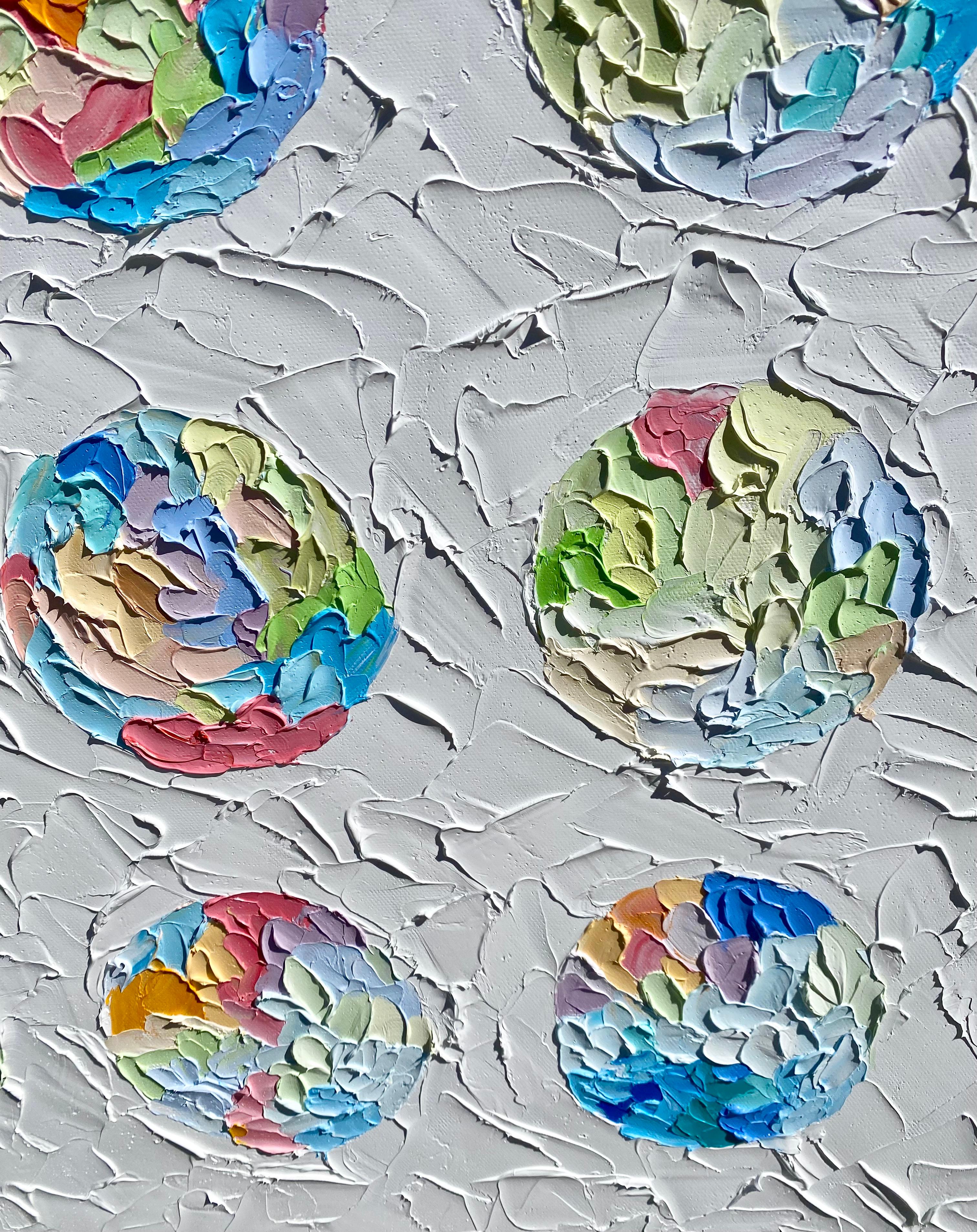 Pianeti astratti contemporanei 'Tropical' in bianco  cerchi blu, gialli e rossi - Abstract Painting Grigio di Sveta Hessler