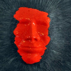 "Simbiosi 4" - Escultura mural figurativa cuadrada de mosaico rojo - vidrio y acrílico.