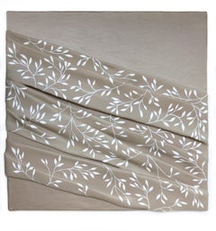 Pearlescent Drapery.        3D textured