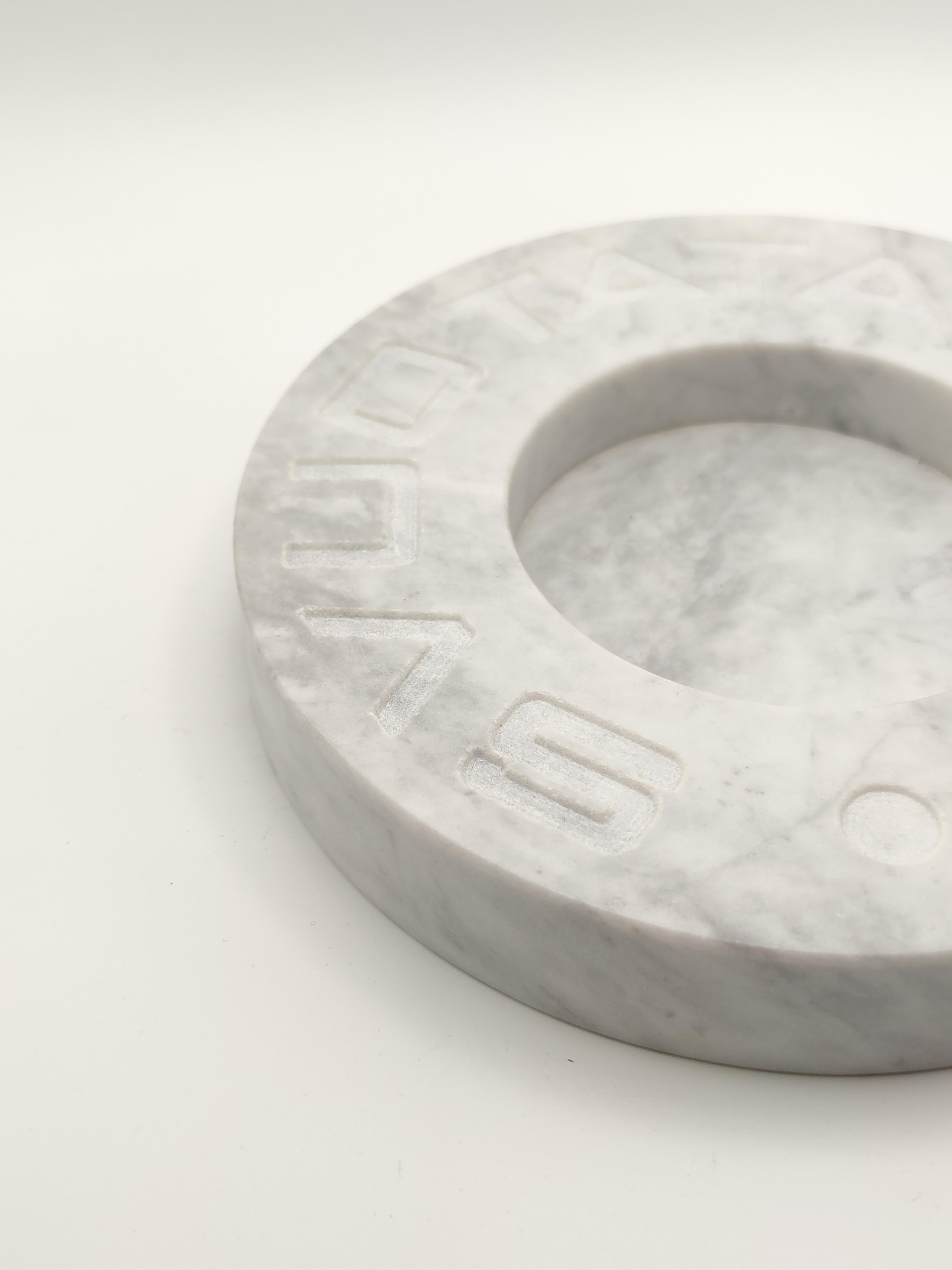 Modern SVUOTATASCHE - Carrara Marble Contemporary Pocket Emptier by Sfero Design  For Sale