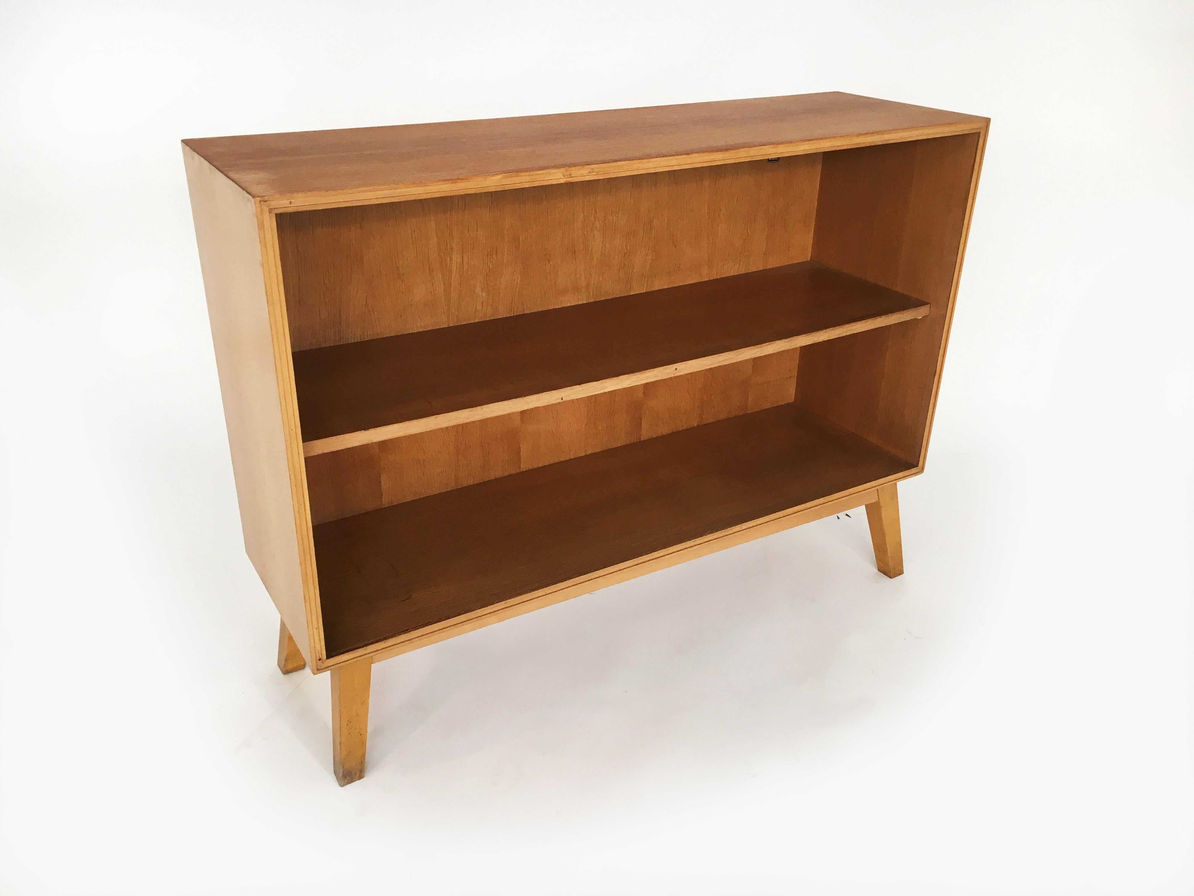 Beech SW Möbel Bookcase, Vienna, 1950s For Sale