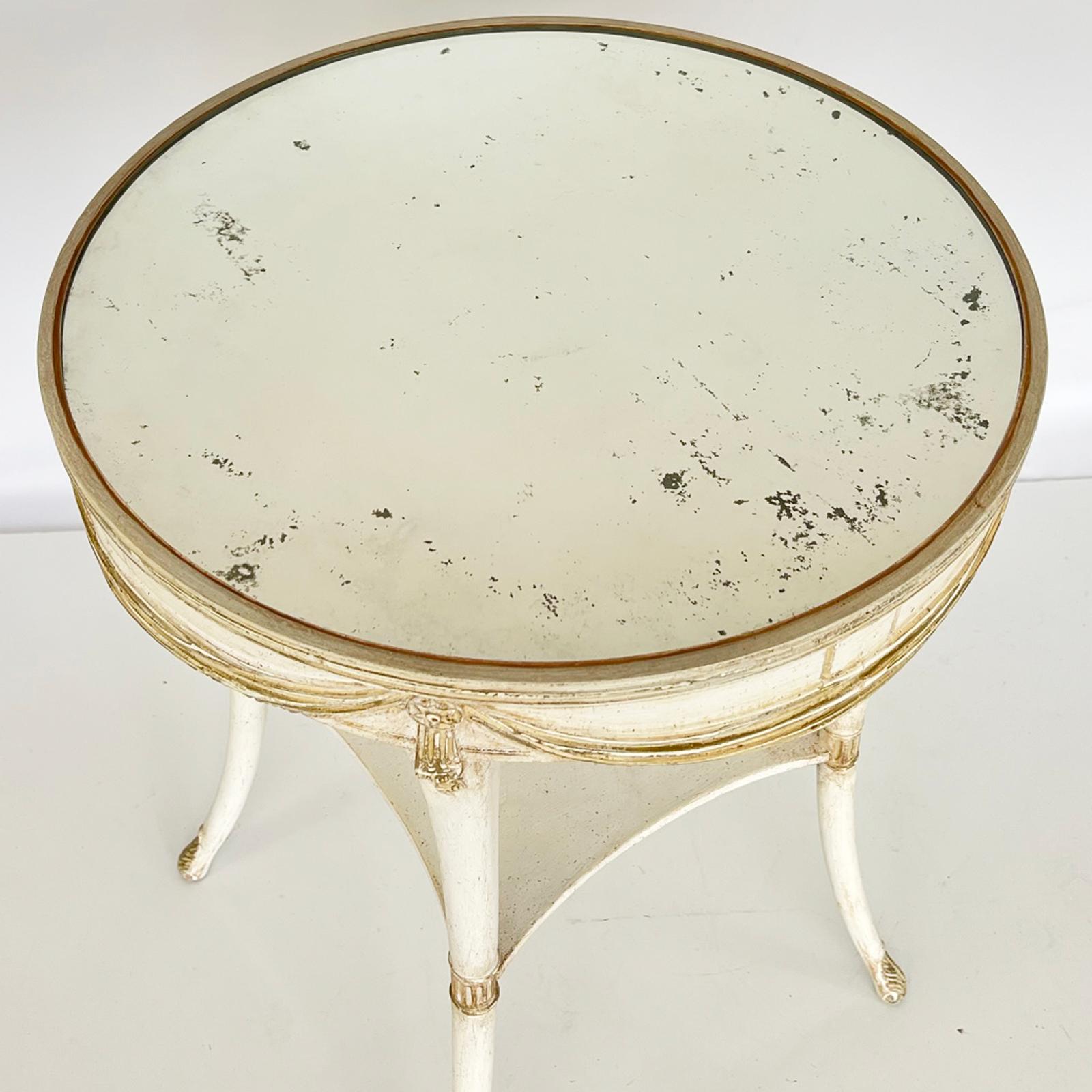 Swag-carved, Painted, Round Occasional Table with Mirrored Top by Grosfeld House In Good Condition For Sale In West Palm Beach, FL