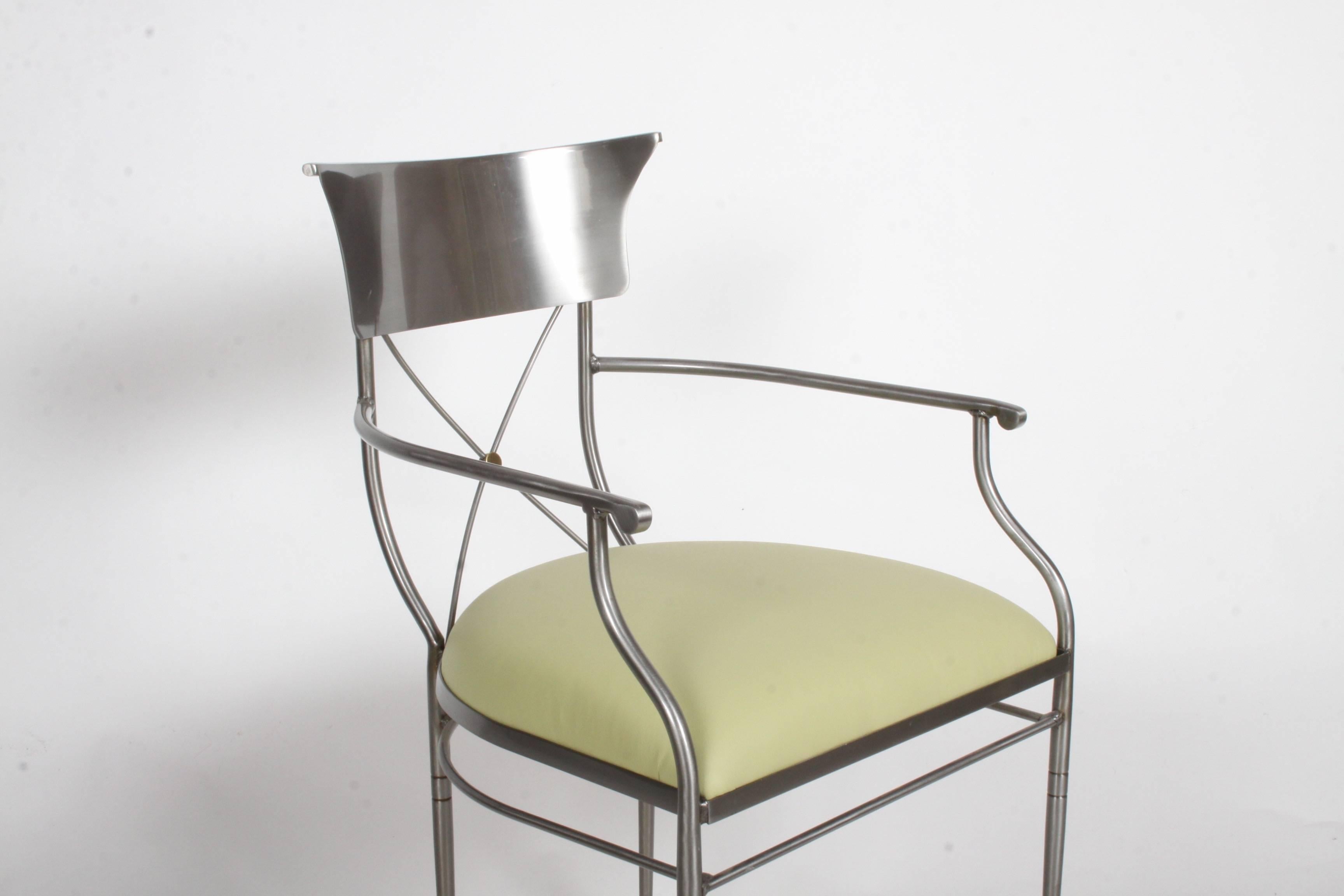 1980s Swaim contemporary neoclassical style X-back chair. Can be used as a desk or occasional chair. Constructed of lacquered steel and brass with new green leather cushion. Excellent condition. Seat 20