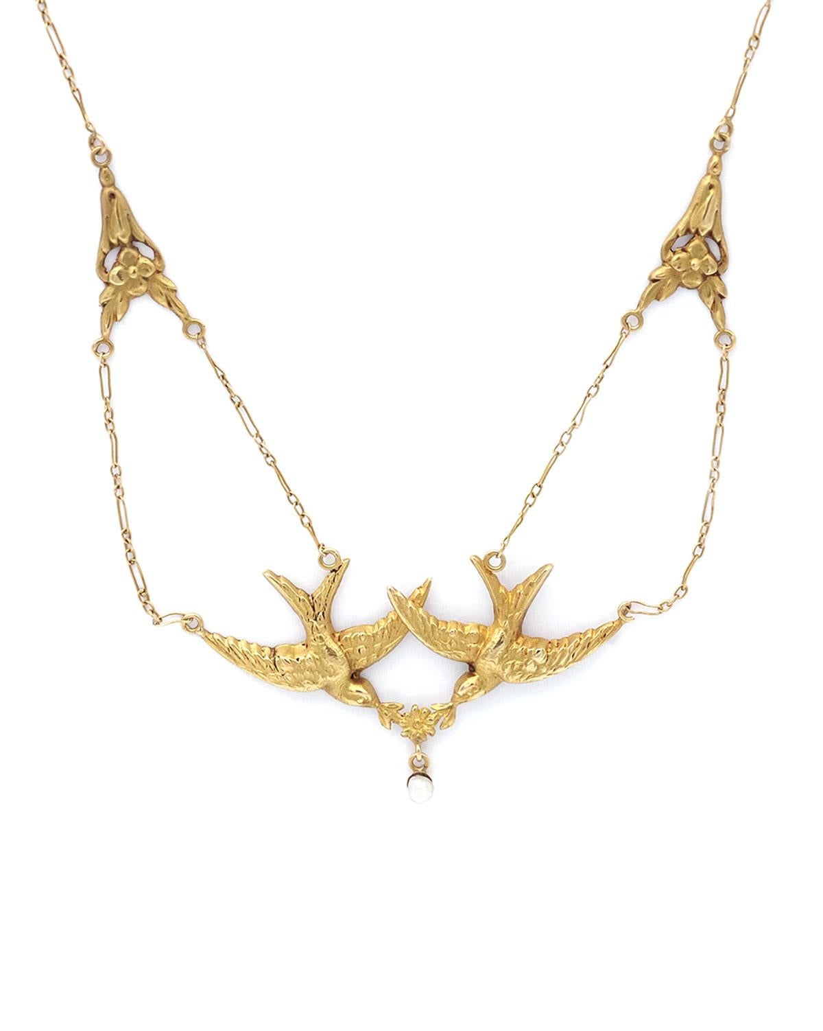 De las mujeres Golondrinas Art Nouveau collar francés de oro de 18 quilates, perlas naturales pájaros drapeados en venta
