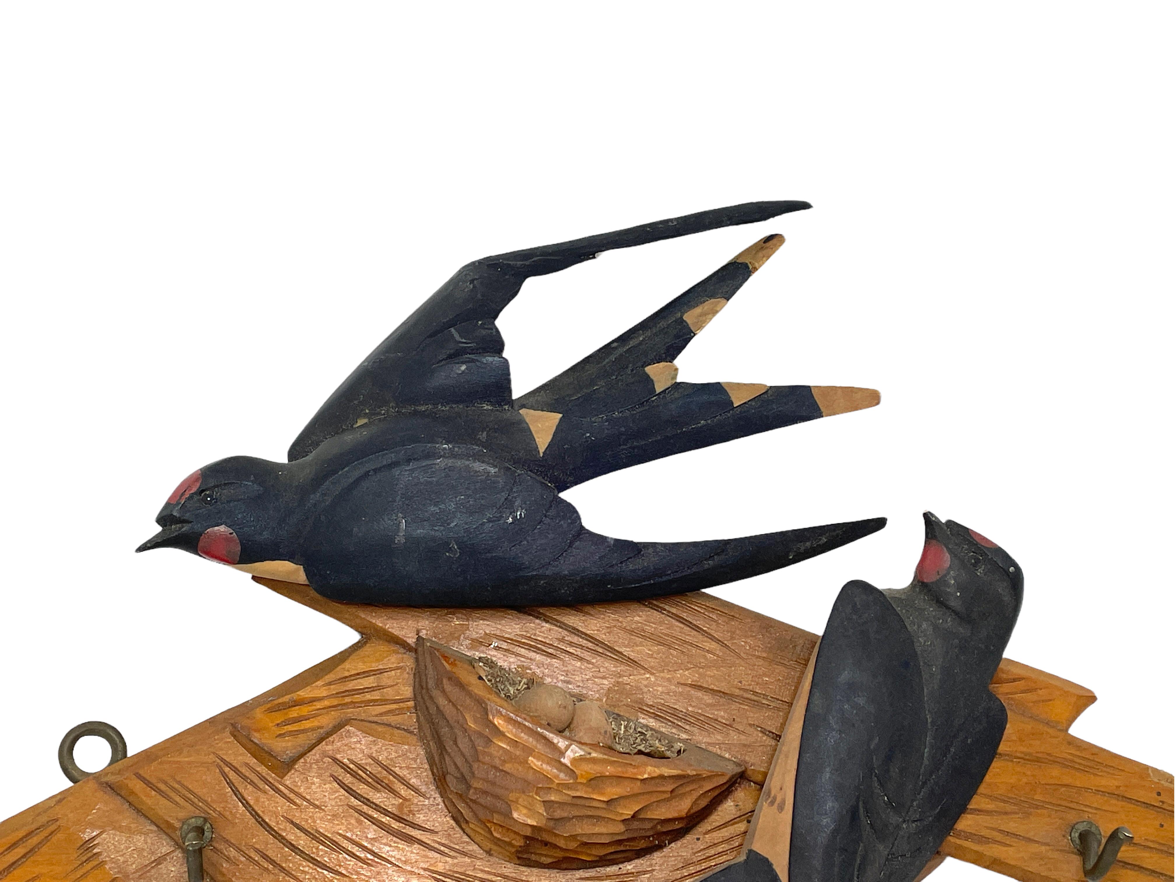 Hand-Carved Swallow's Nest Key Rack Holder Wall Mount Vintage Folk Art German, Black Forest
