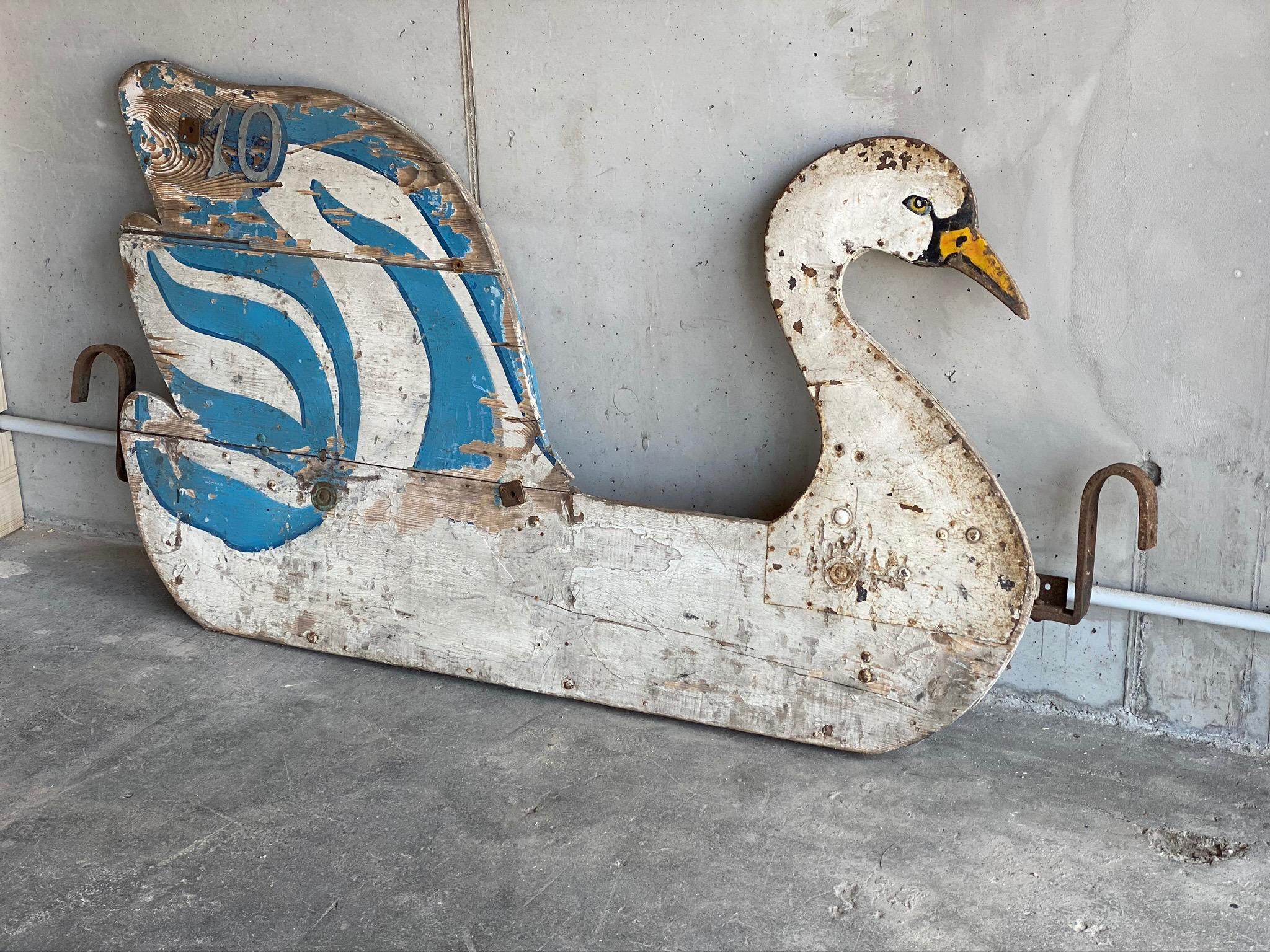 Early 20th Century Swan Art Deco Side Panel of Carousel Wagon, France 1920s, Decorative Object