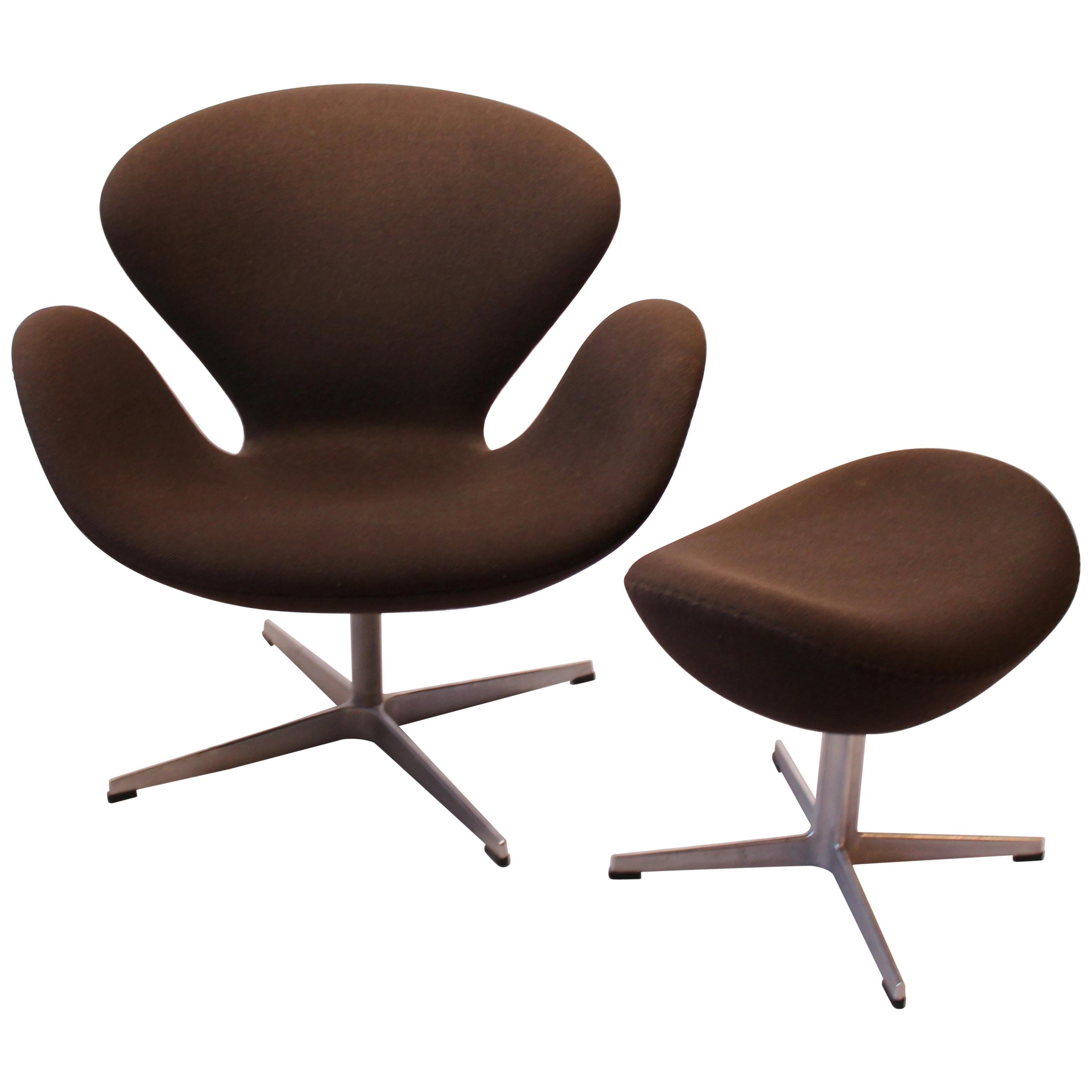 Swan Chair and Stool by Arne Jacobsen and Fritz Hansen, 2001