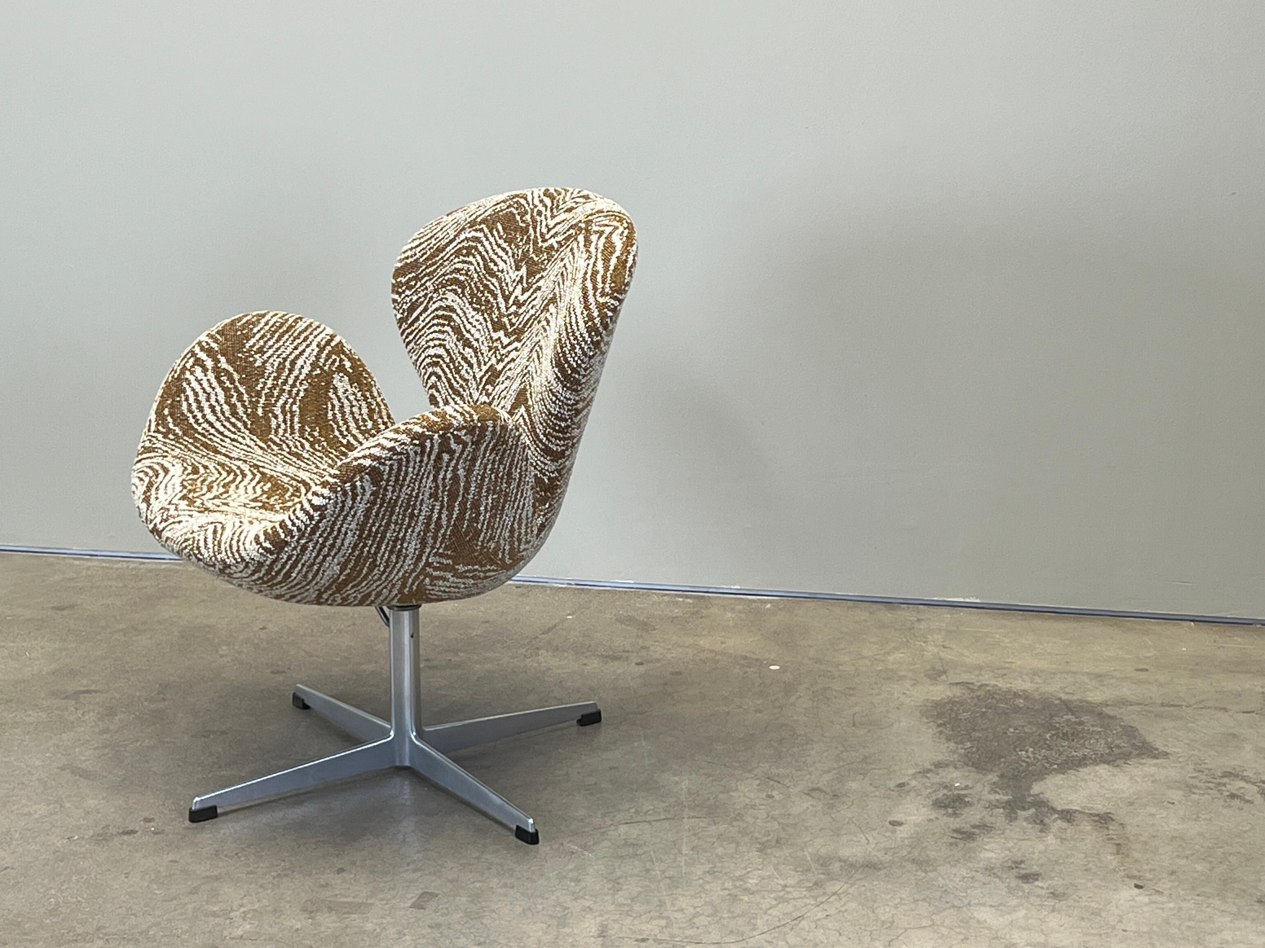Sedia Swan di Arne Jacobsen per Fritz Hansen in vendita 7