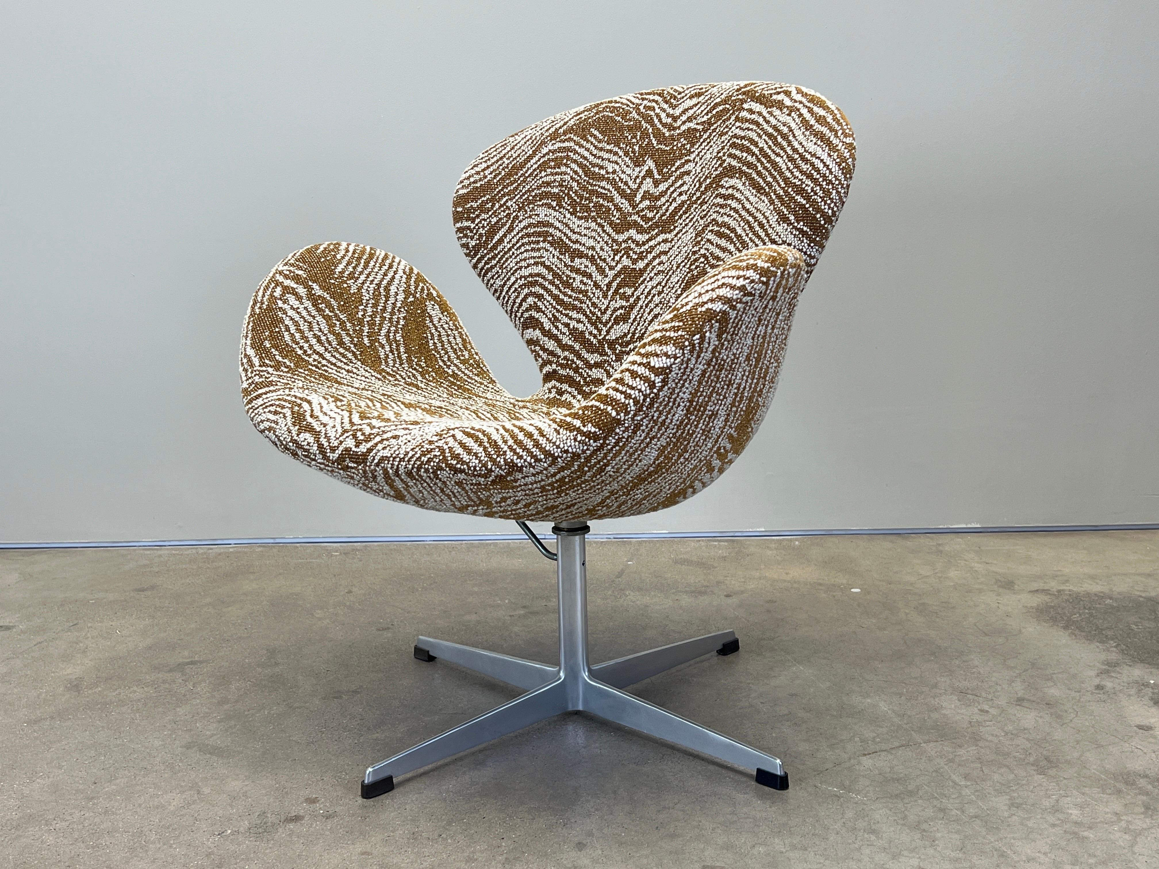 Sedia Swan di Arne Jacobsen per Fritz Hansen In condizioni buone in vendita a Dallas, TX