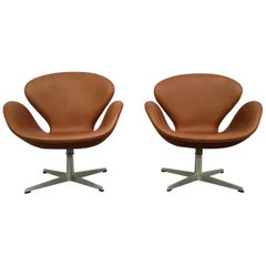 Swan Chair by Arne Jacobsen for Fritz Hansen