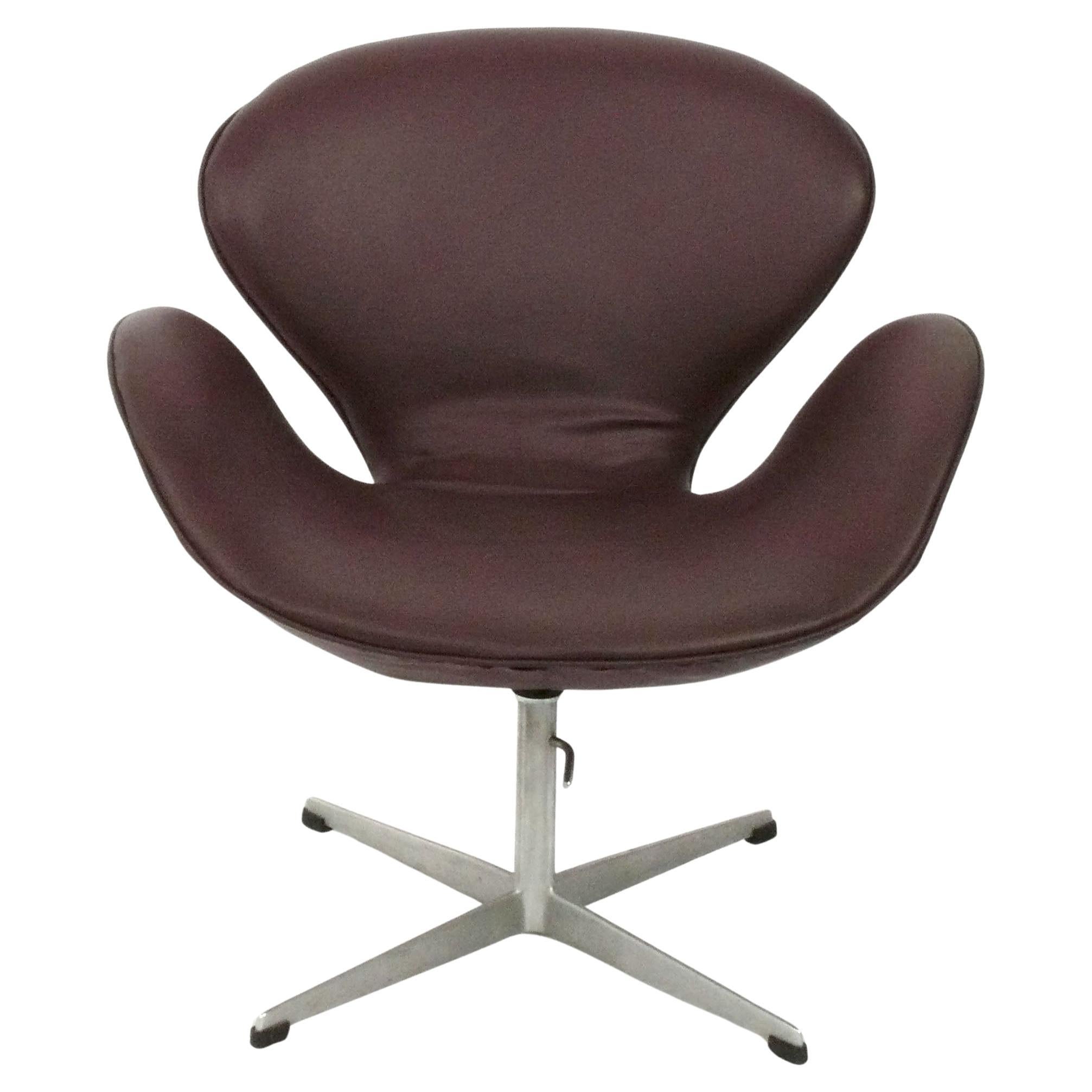 Swan Chair Designed by Arne Jacobsen