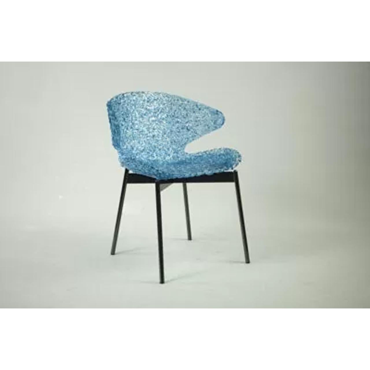 Sedia Swan - Blu ghiaccio - Design iconico con un gioco di luci accattivante in vendita 2