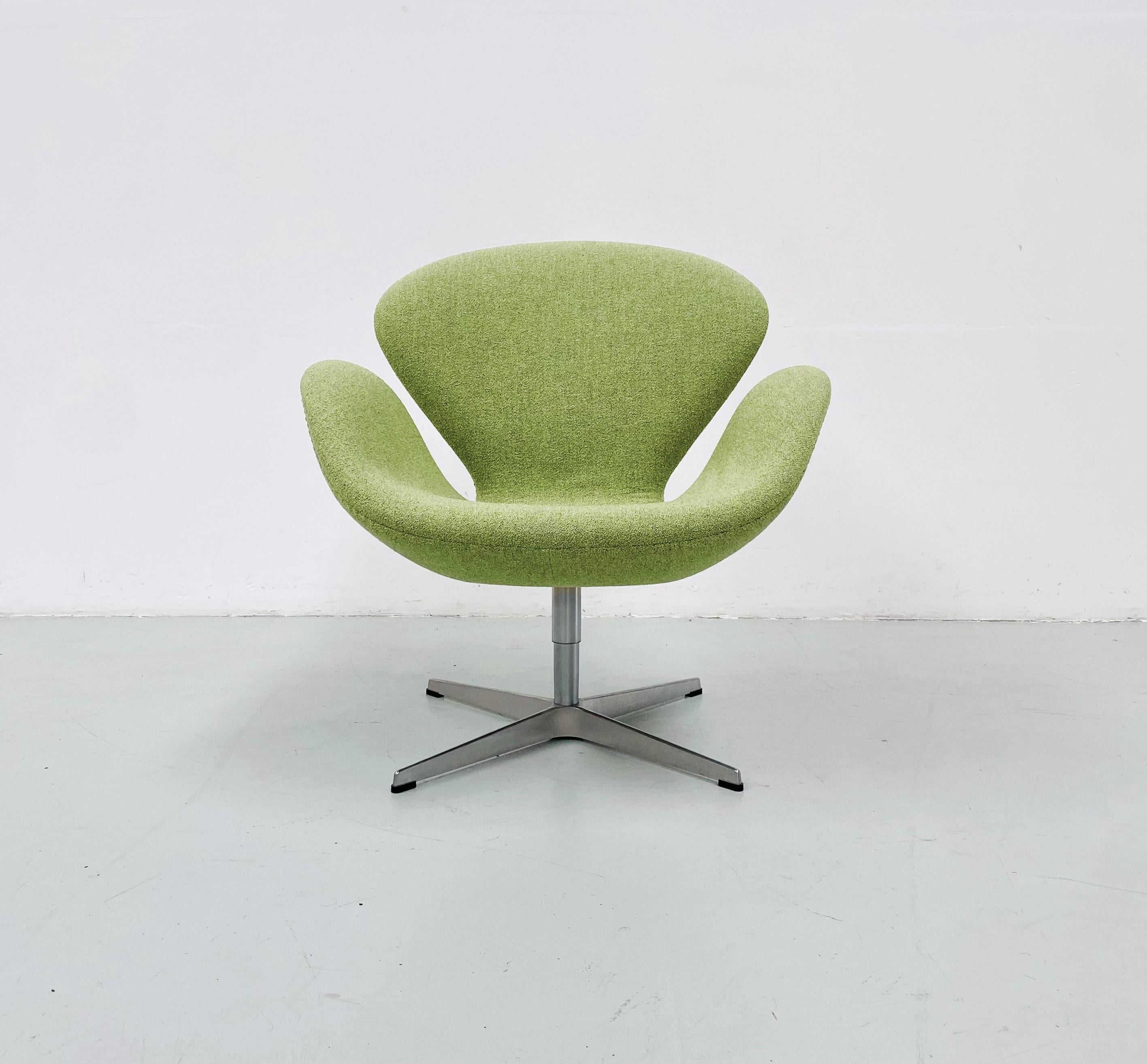 green swan chair