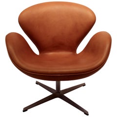 Swan Chair Model 3320 by Arne Jacobsen in 1958 and Fritz Hansen, 2003