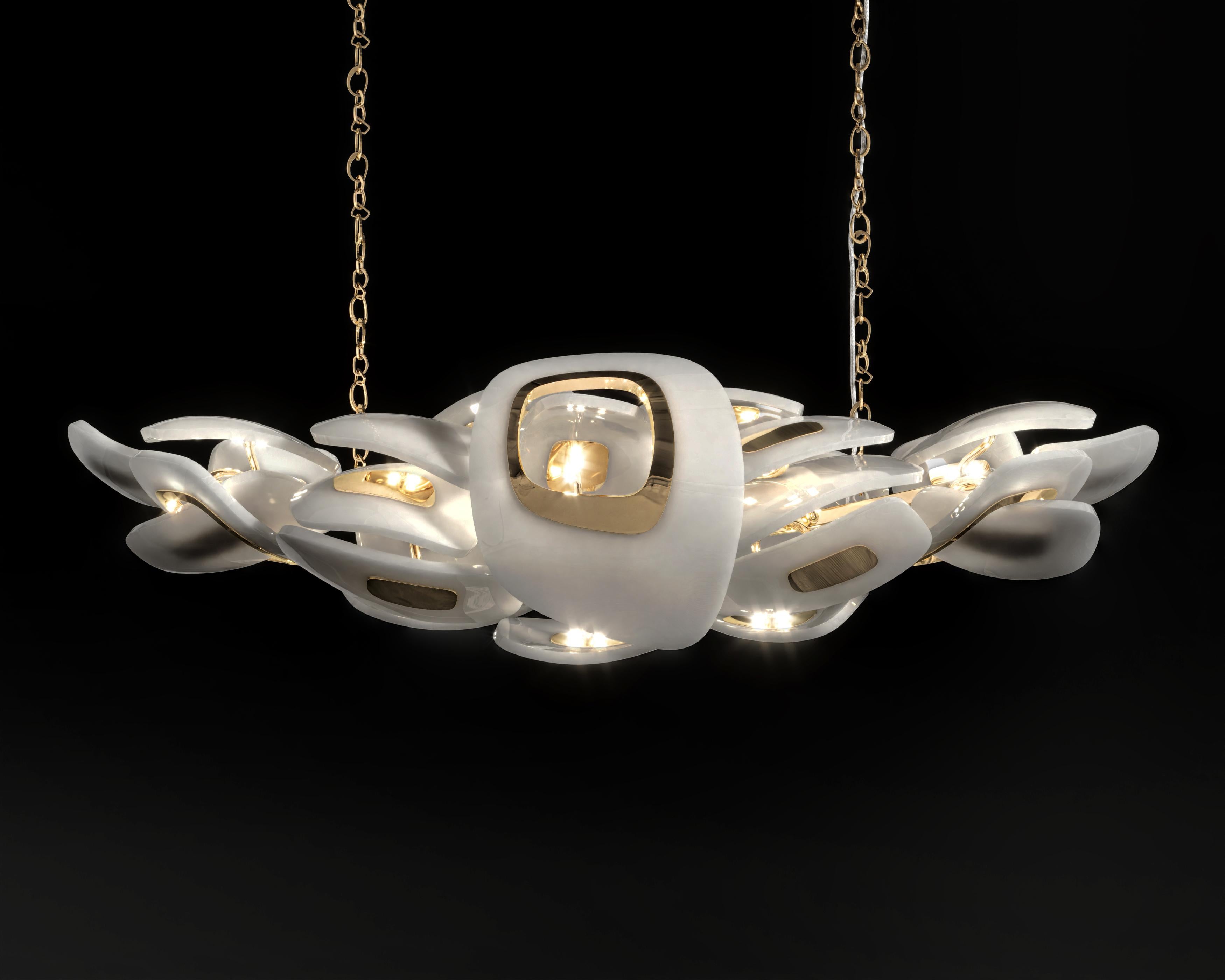 Art Deco Swan Horizontal Chandelier in Polished Bronze and Murano Glass by Palena For Sale