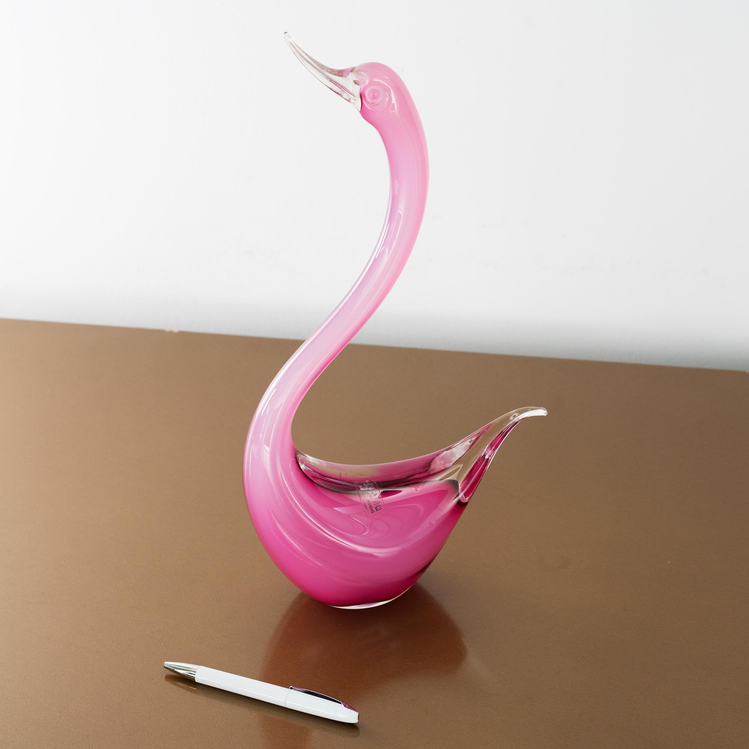 Swan Sculpture in Pink silk Murano glass with Crystal details, Italy in stock For Sale 3