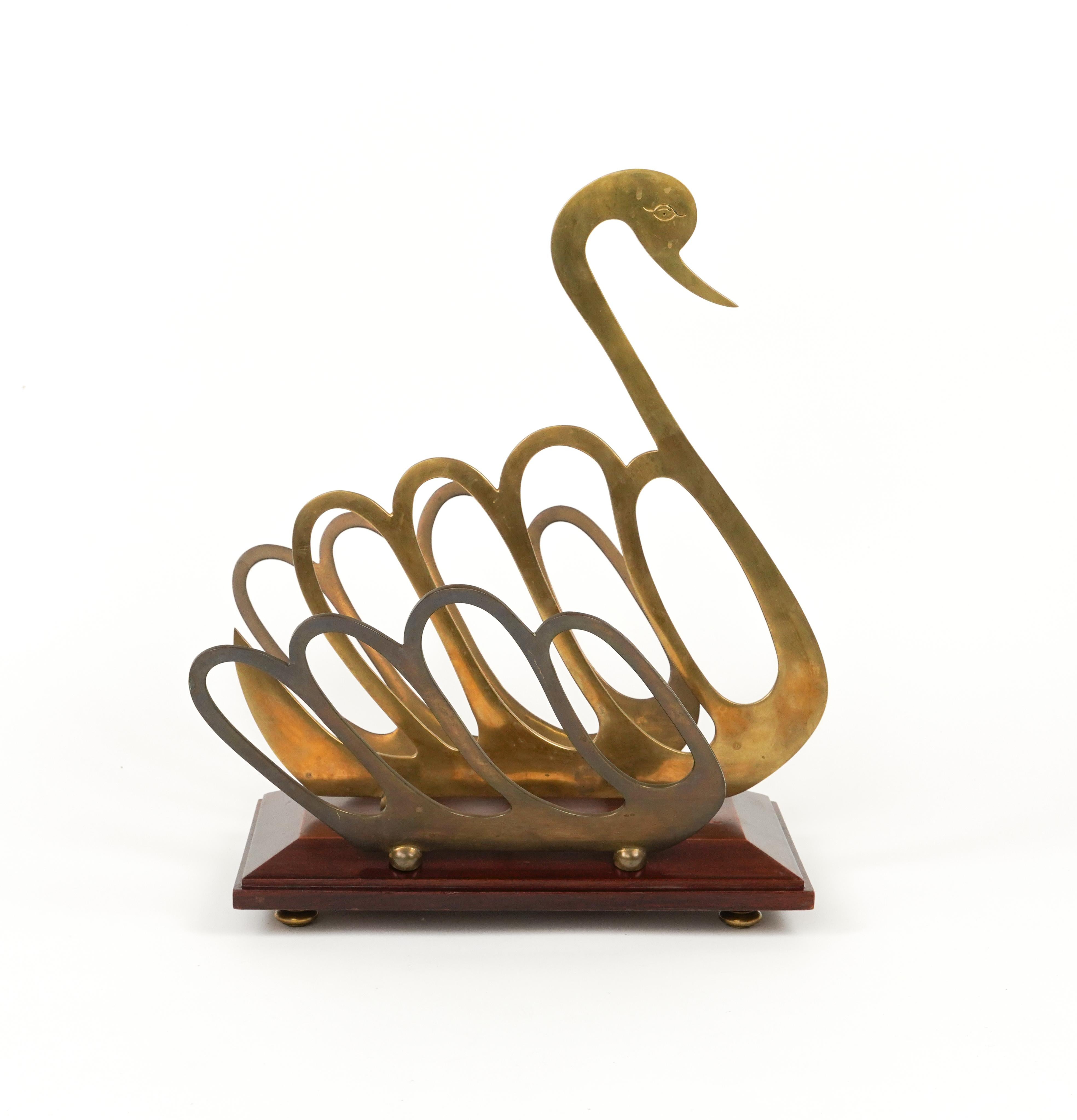 Mid-Century Modern Swan Shaped Magazine Rack in Wood and Brass Maison Jansen Style, Italy 1970s For Sale