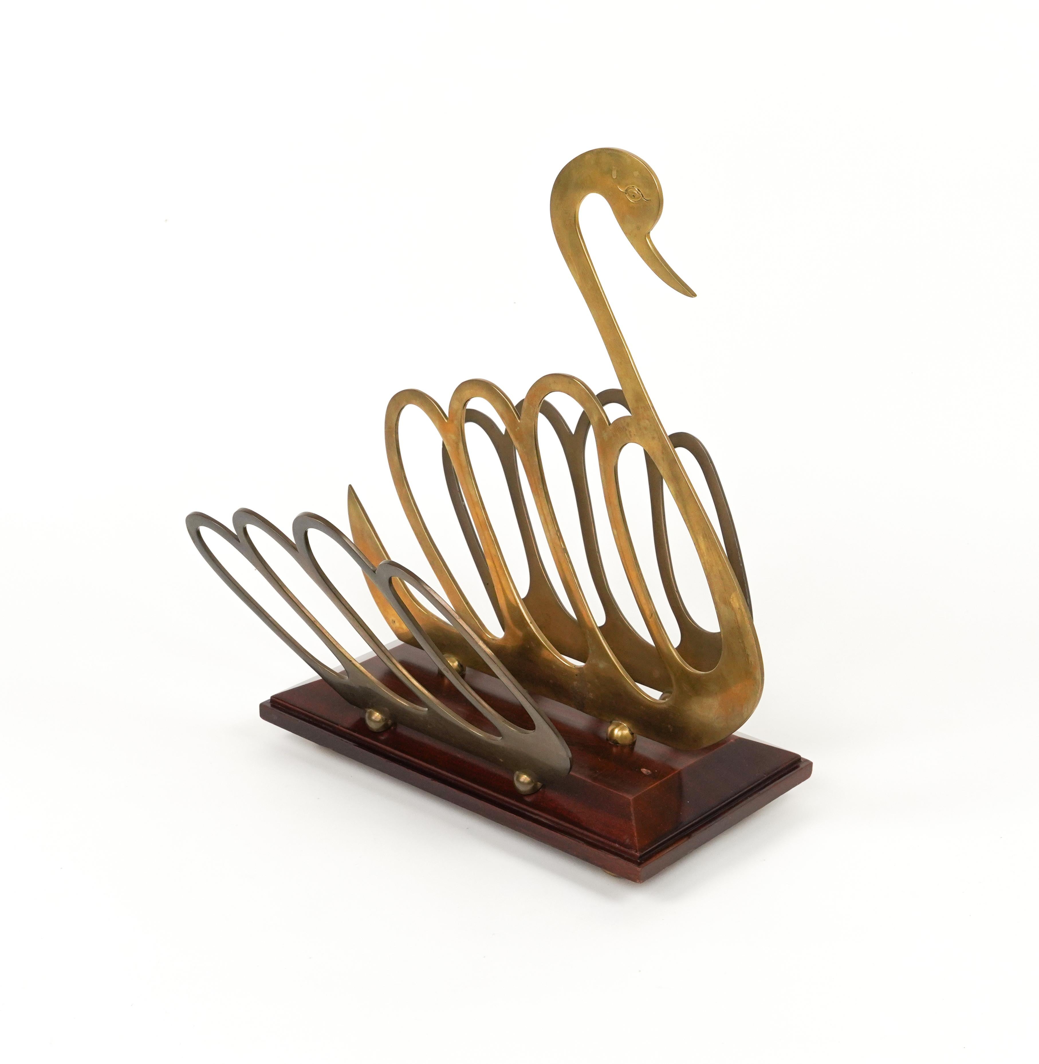 Late 20th Century Swan Shaped Magazine Rack in Wood and Brass Maison Jansen Style, Italy 1970s For Sale