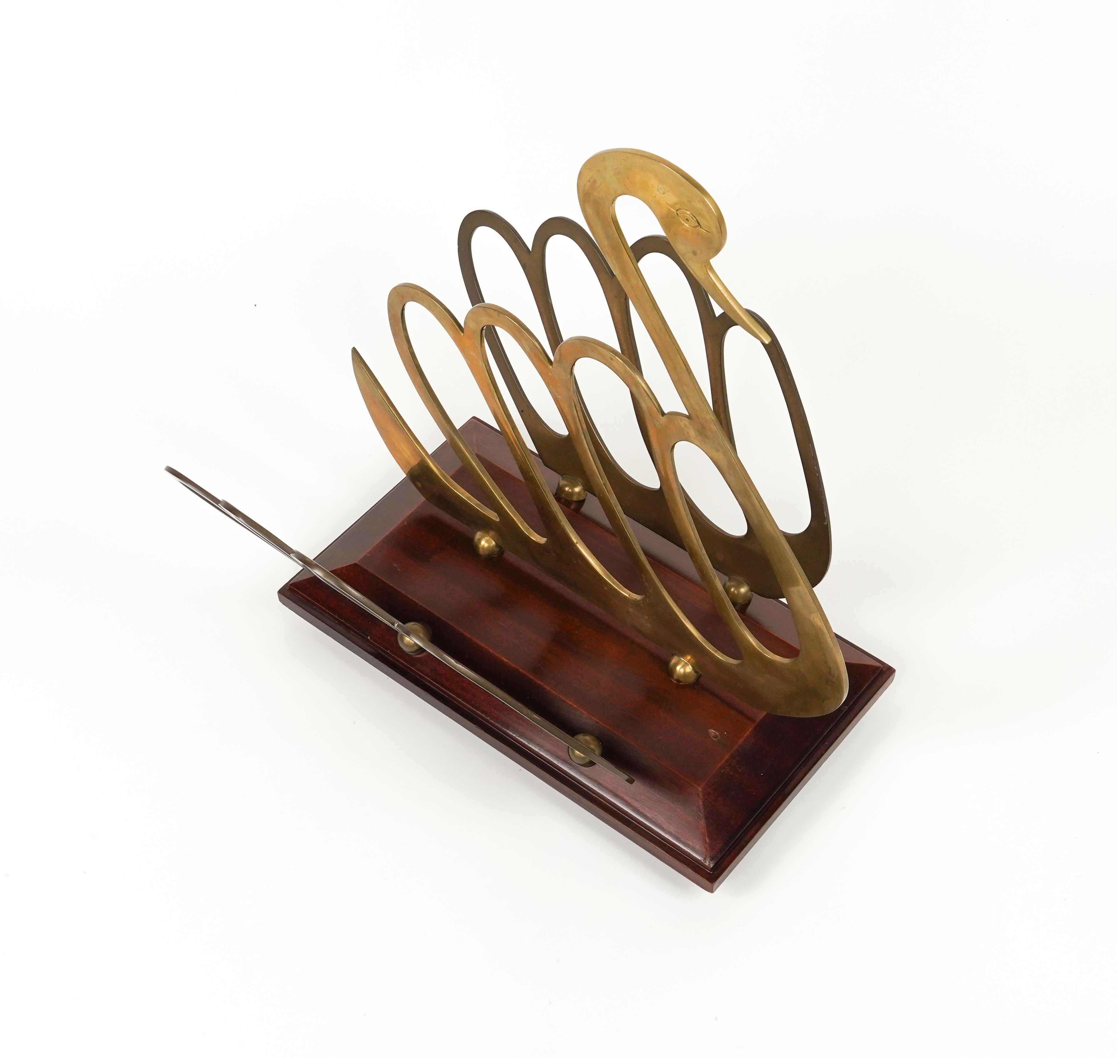 Metal Swan Shaped Magazine Rack in Wood and Brass Maison Jansen Style, Italy 1970s For Sale