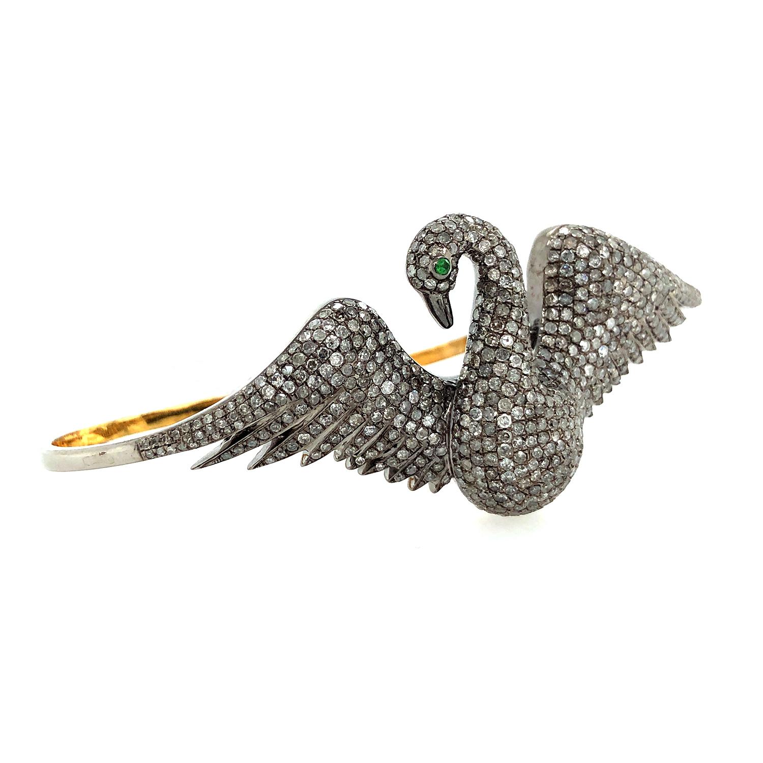Art Deco Swan Shaped Palm Bracelet With Pave Diamonds & Tsavorite In 18k Gold & Silver For Sale