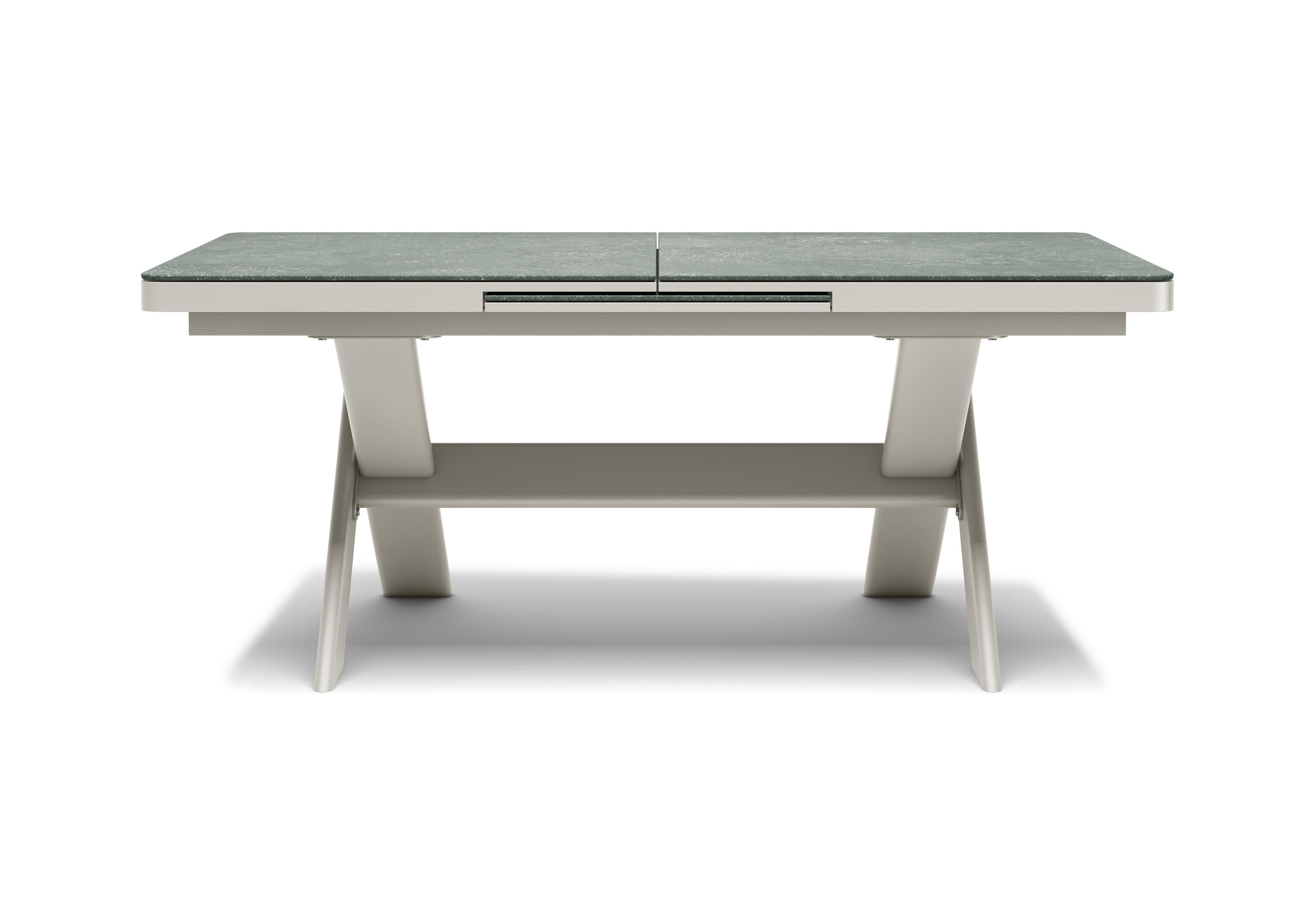 Aluminum Swan Silver Dining Table by Snoc