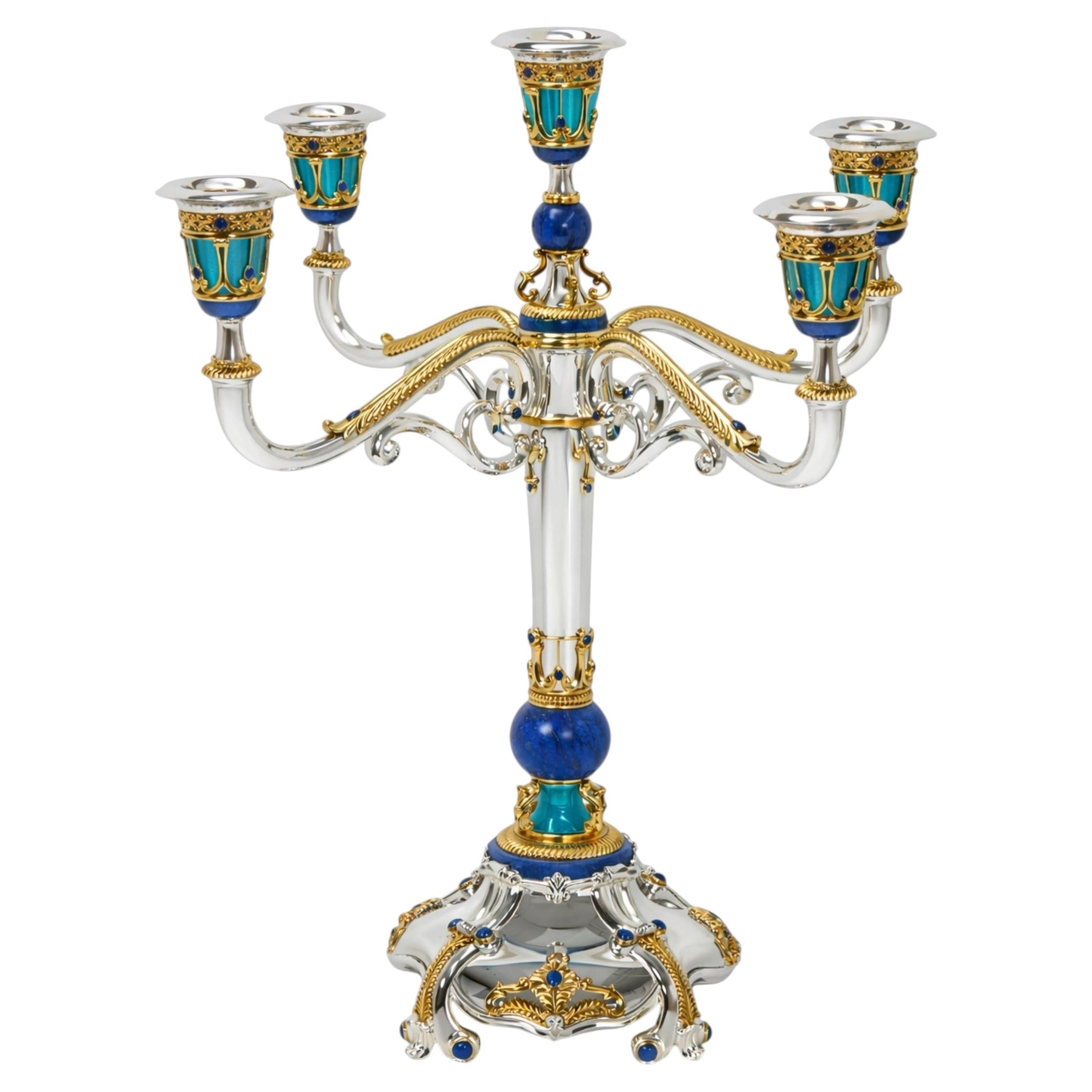 Swan Sky Monumentaler Kandelaber aus kaiserlichem Silber, Lapislazuli und heißer Emaille