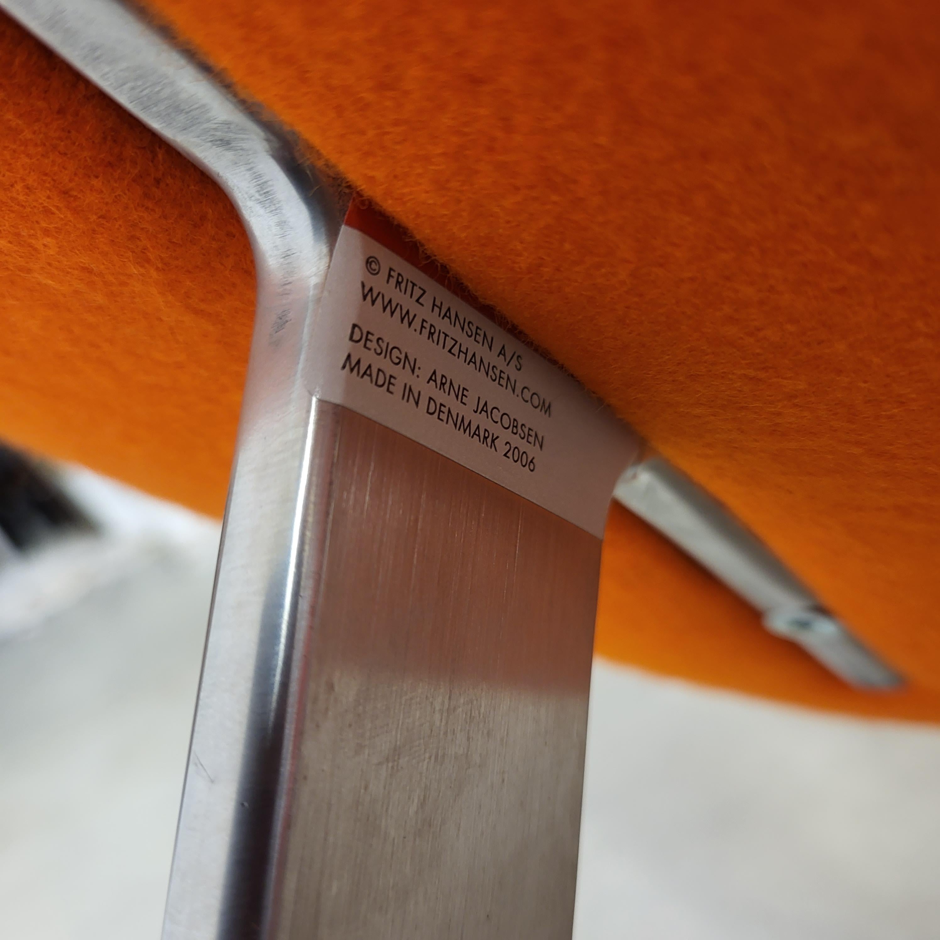 Swan Sofa & 2x Chair by Arne Jacobsen for Fritz Hansen 2006 Model 3