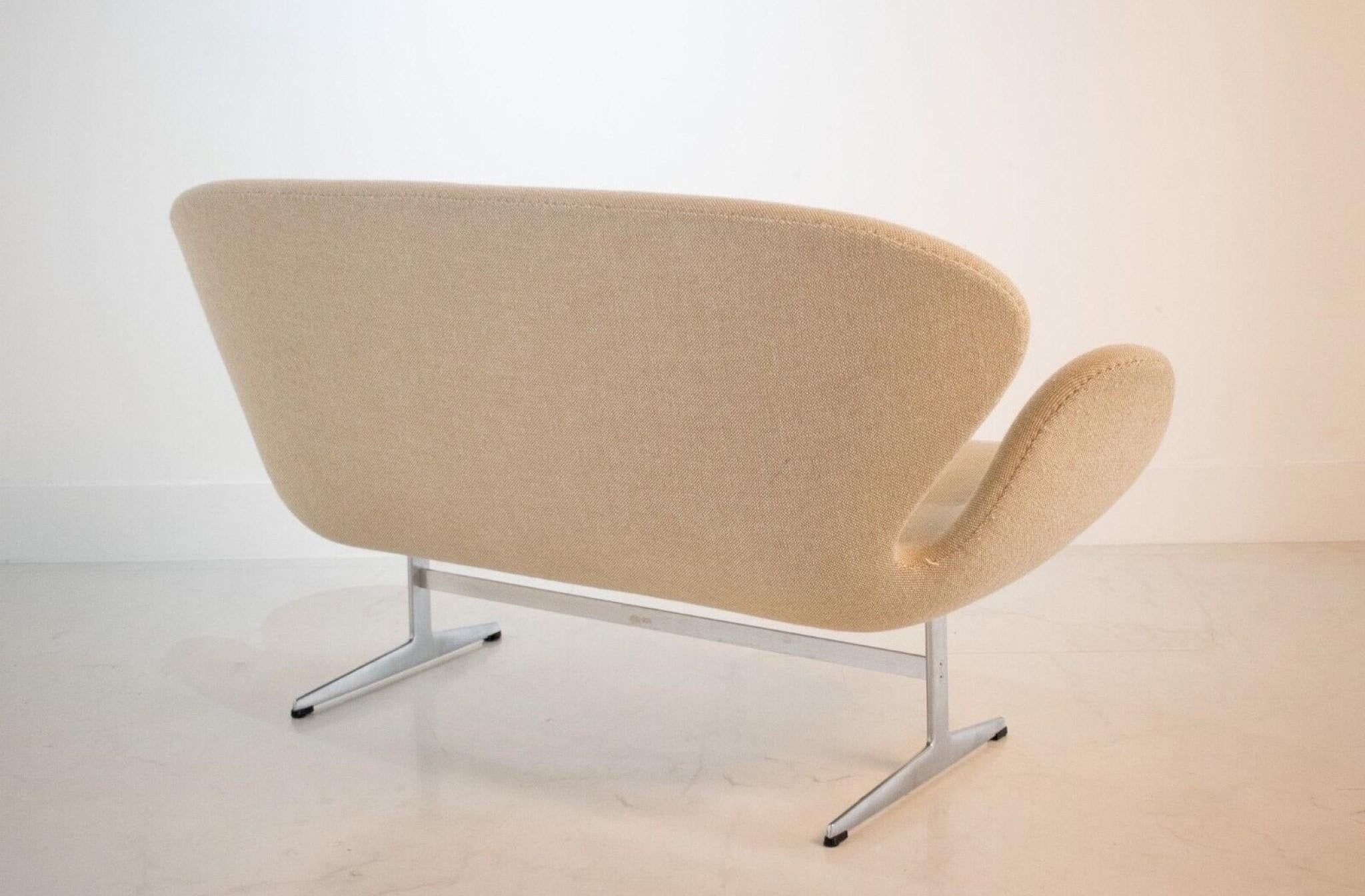 Sofá Swan de Arne Jacobsen para Fritz Hansen Moderno en venta