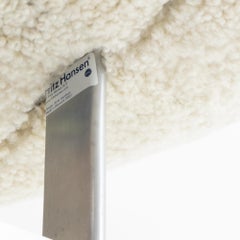 Divano Swan di Arne Jacobsen per Fritz Hansen - Pelle di pecora