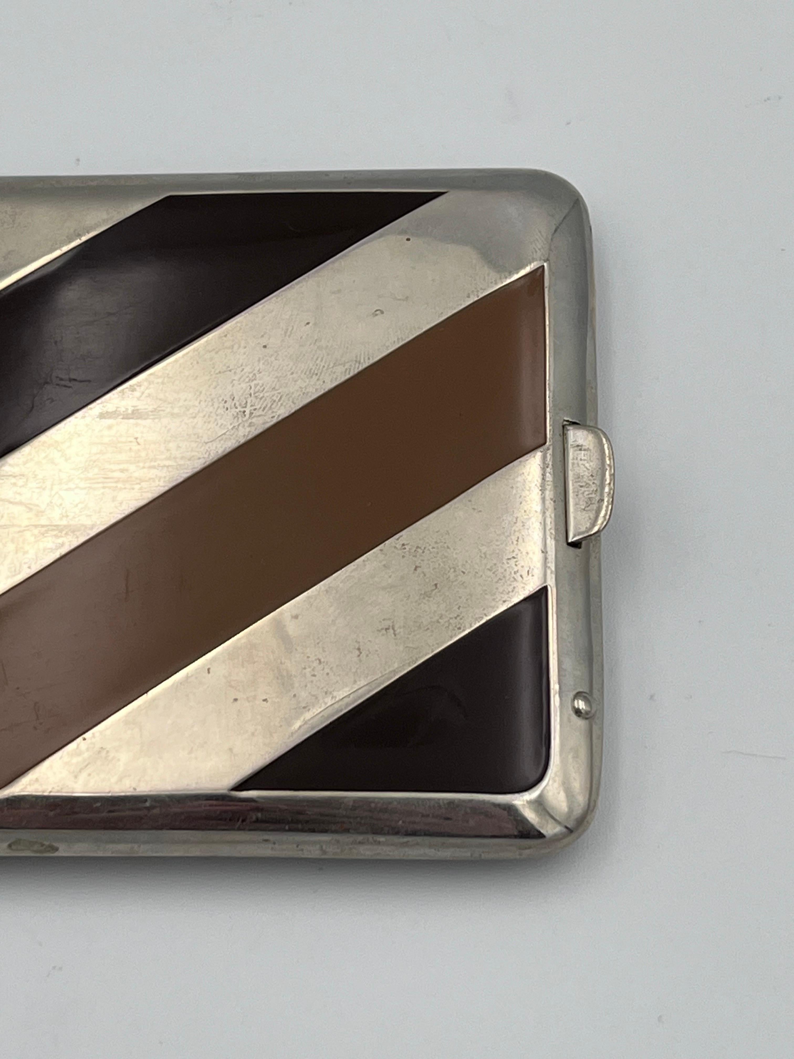 Art déco somptueux des années 1930  Marathon Chocolate & Carmel Brown Enamel Cigarette Case en vente 6