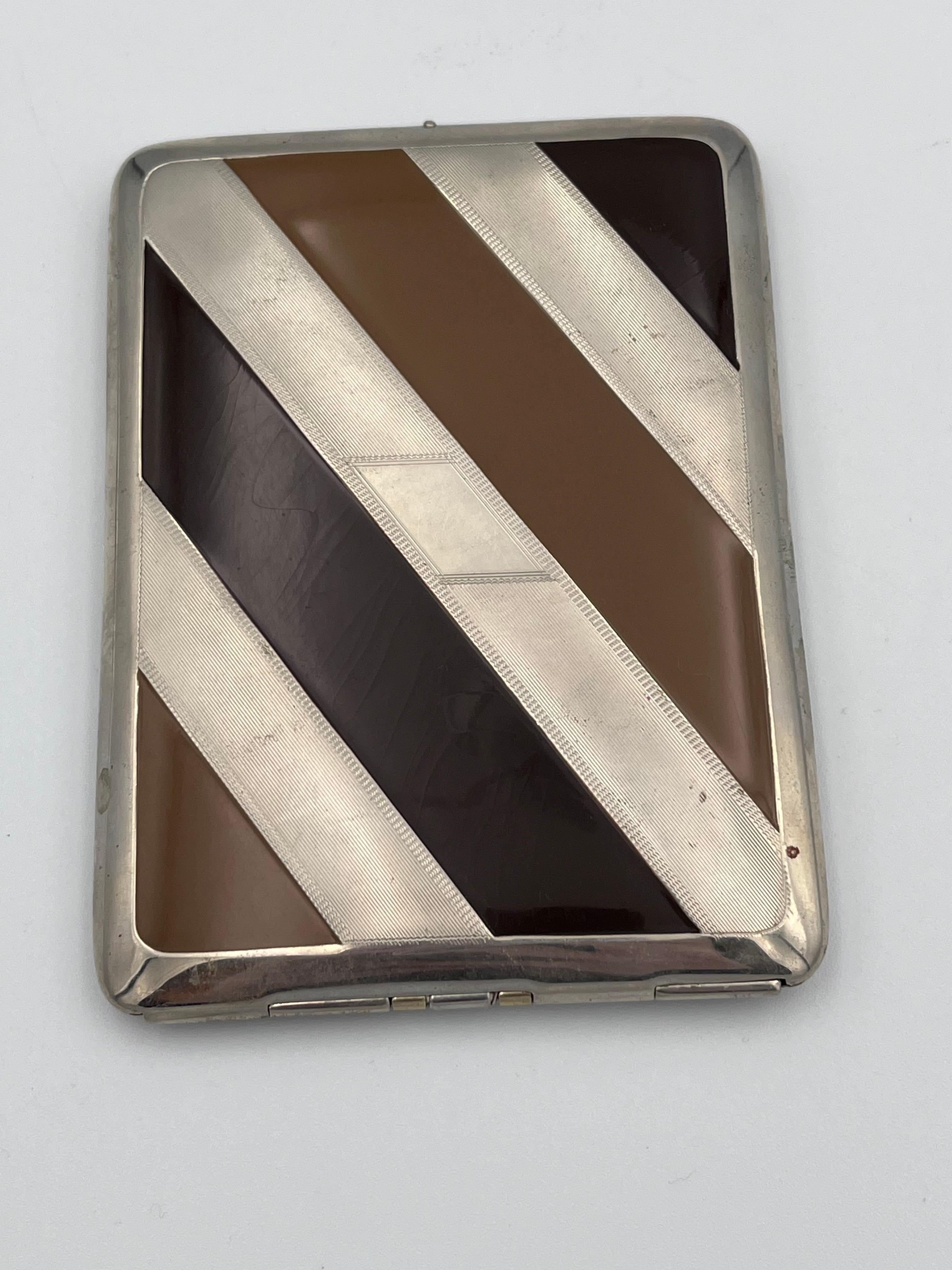 Américain Art déco somptueux des années 1930  Marathon Chocolate & Carmel Brown Enamel Cigarette Case en vente
