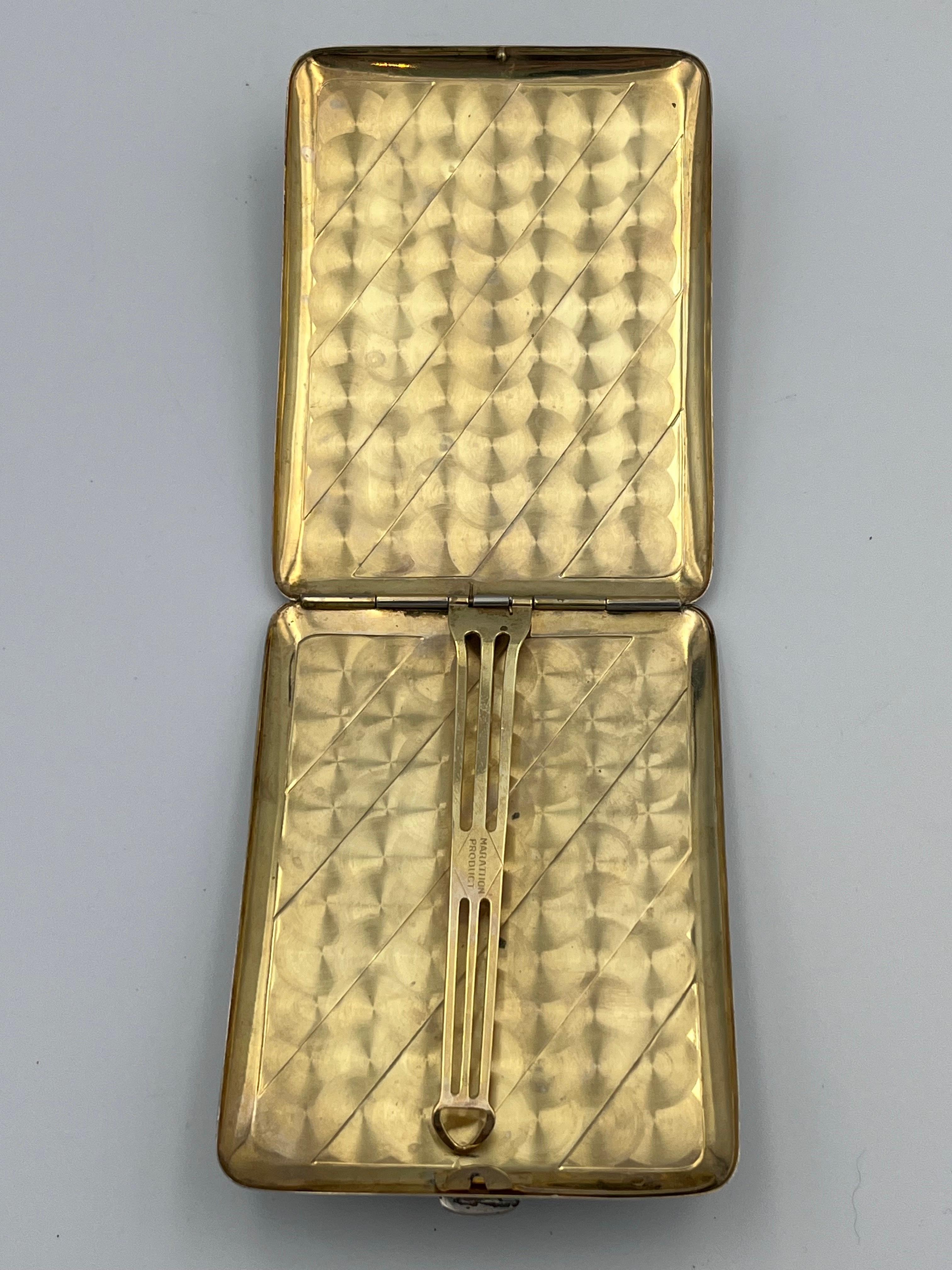 Milieu du XXe siècle Art déco somptueux des années 1930  Marathon Chocolate & Carmel Brown Enamel Cigarette Case en vente