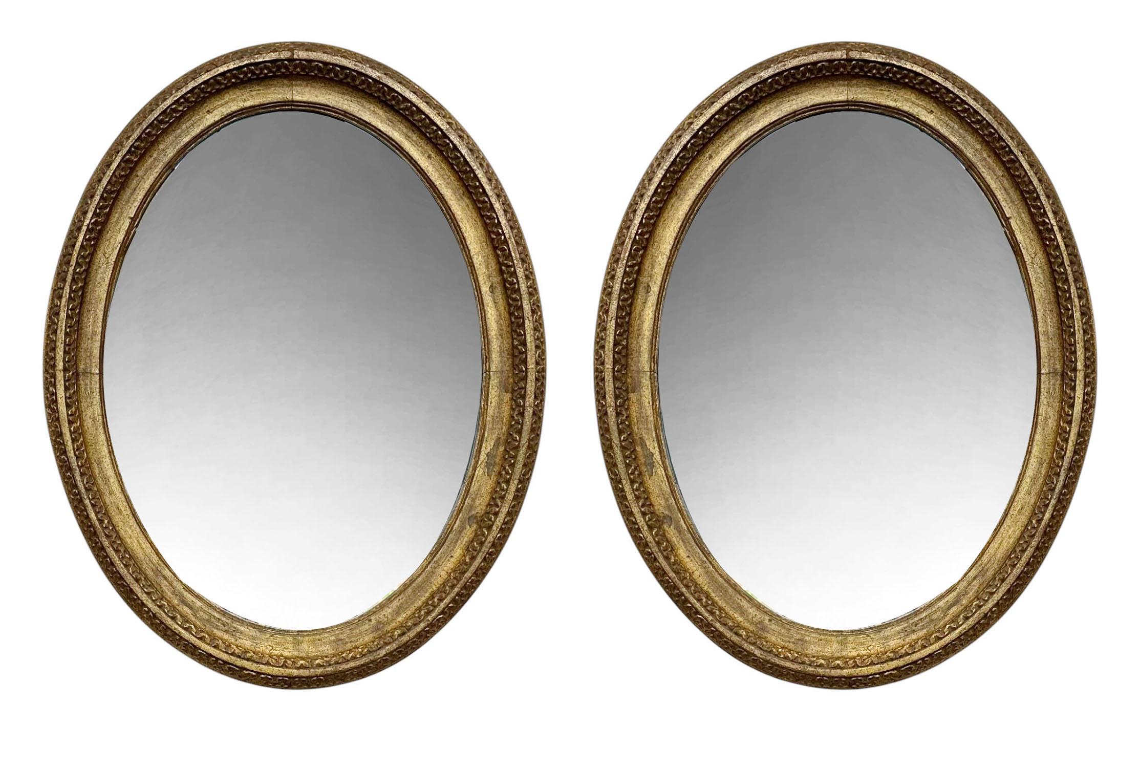 Swanky New York City Hotel Mirrors In Good Condition For Sale In Tampa, FL