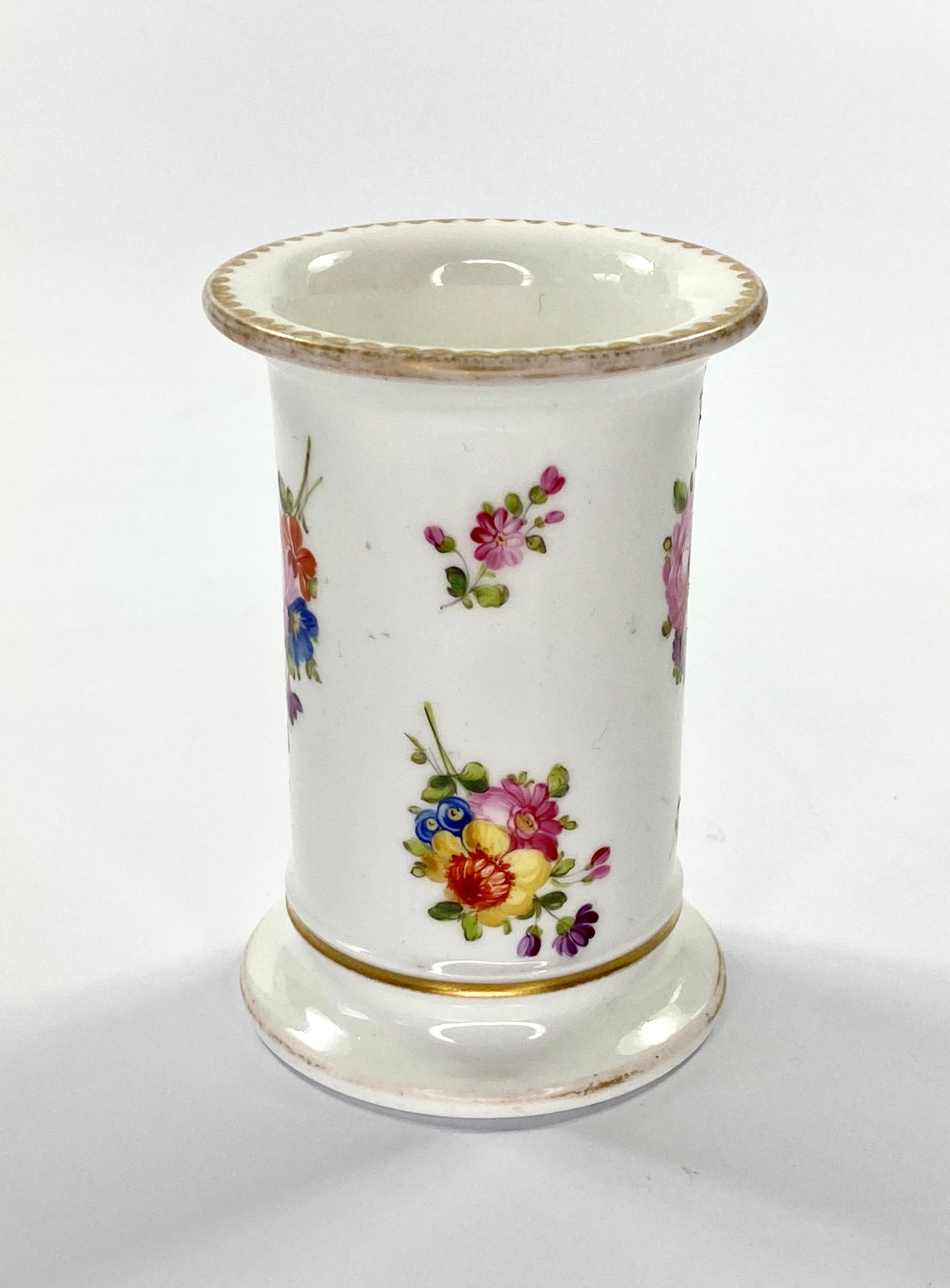 Swansea Porcelain Spill Vase, Flowers, circa 1815 4