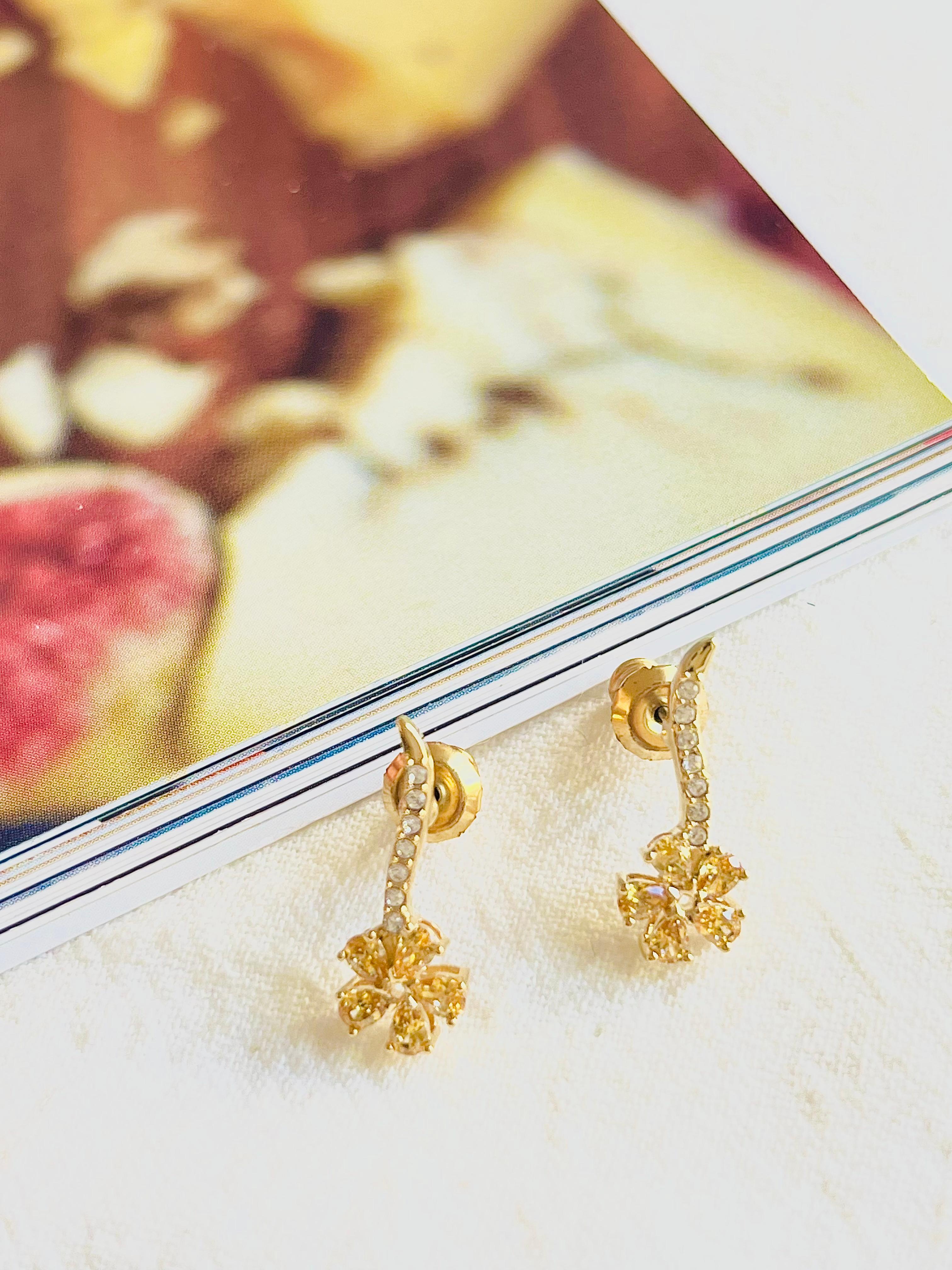 Swarovski Atelier Flower Yellow Exquisite White Crystals Pierced Gold Earrings In New Condition For Sale In Wokingham, England