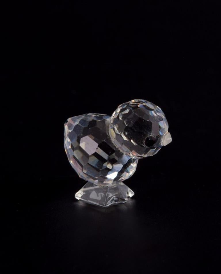 Swarovski, Austria. Quattro statuette di uccelli in miniatura in vetro cristallo sfaccettato. in vendita 2