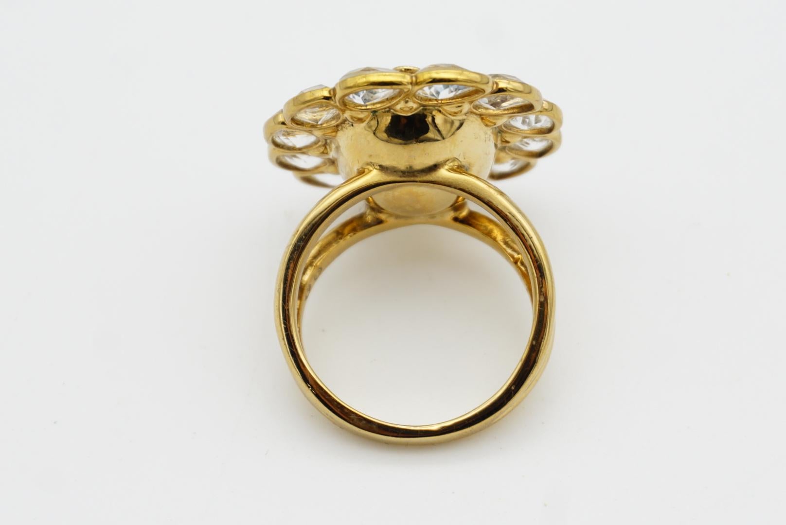 Swarovski Azore Large Clear Blue Crystals Dots Flower Cocktail Ring, Taille R 60 en vente 6