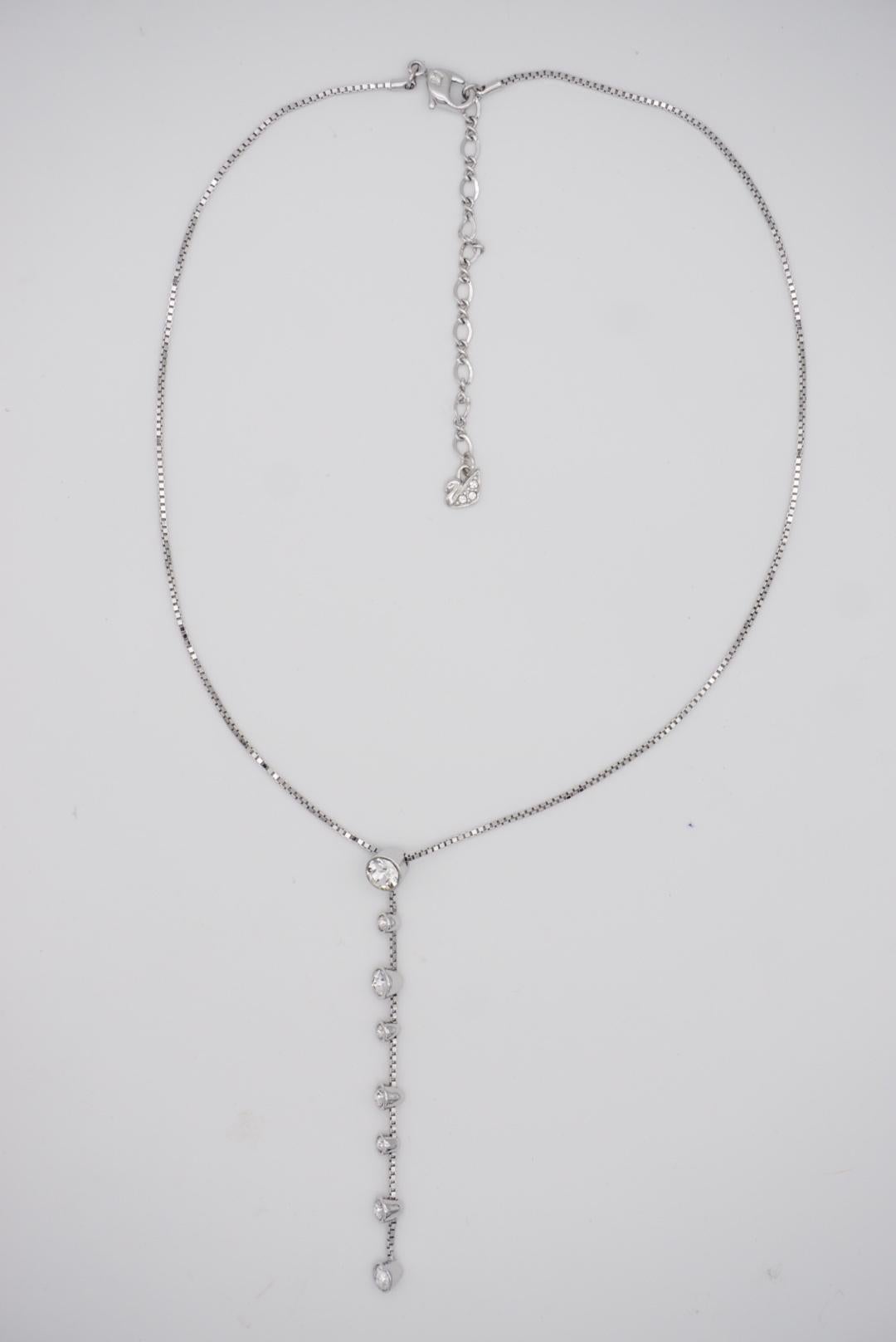 Swarovski Clear Round Crystals Dangle Floating Y Chain Collana lunga in argento in vendita 6