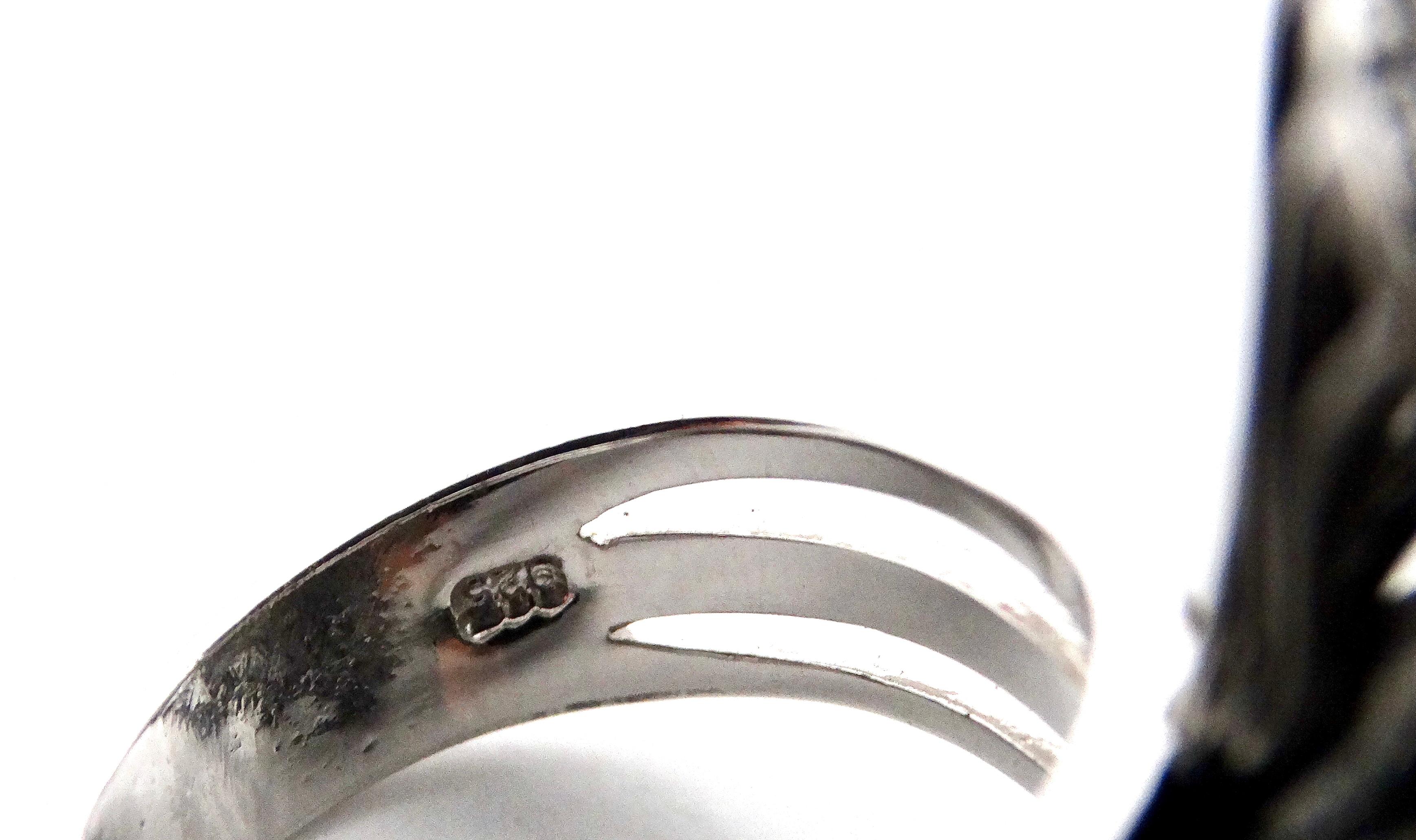 Swarovski Crystal Flower Style 925 Silver Cocktail Ring For Sale 1