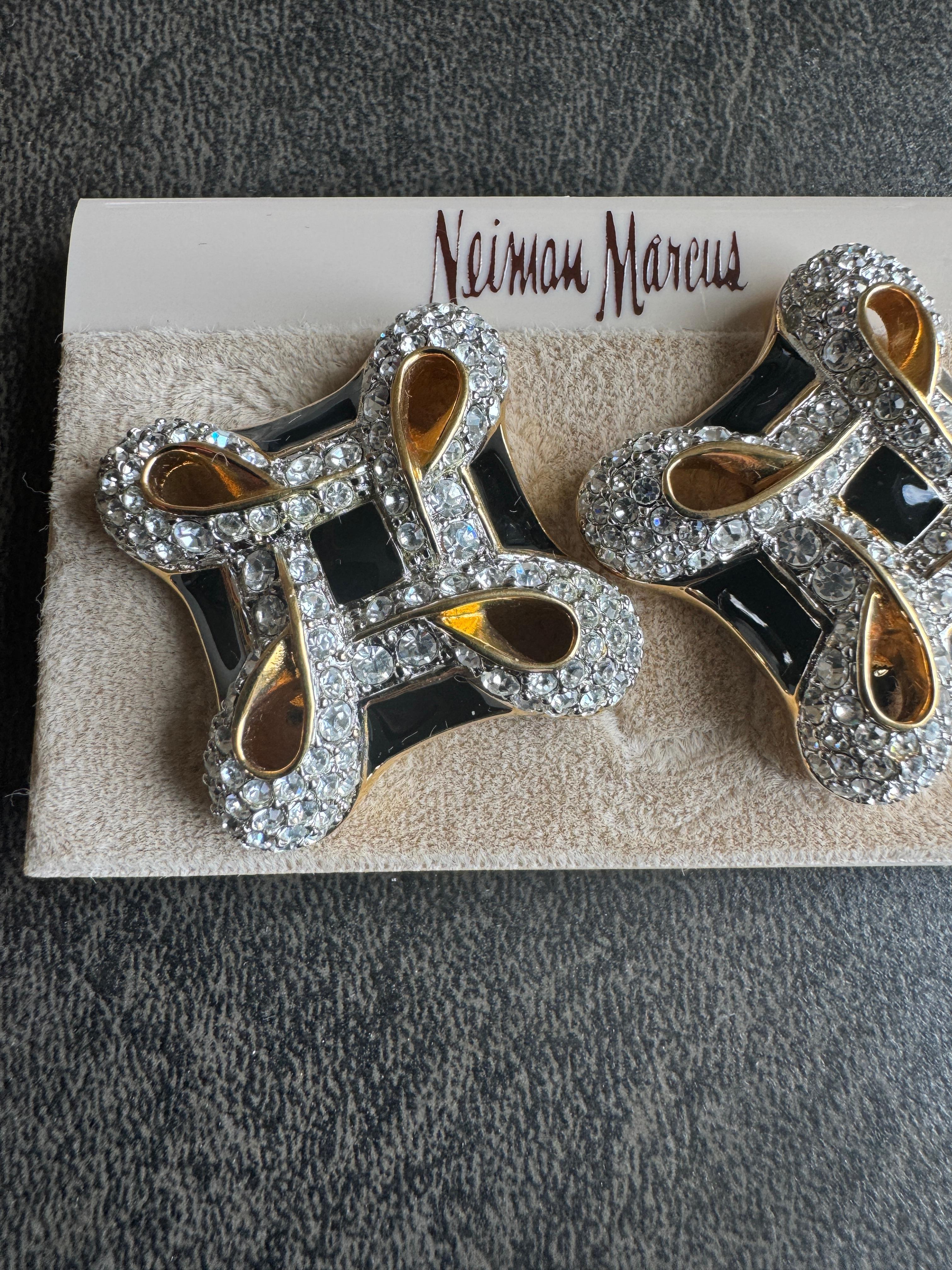 Boucles d'oreilles en cristal Swarovski Glitz et émail noir, neuves jamais portées, années 1980 en vente 1