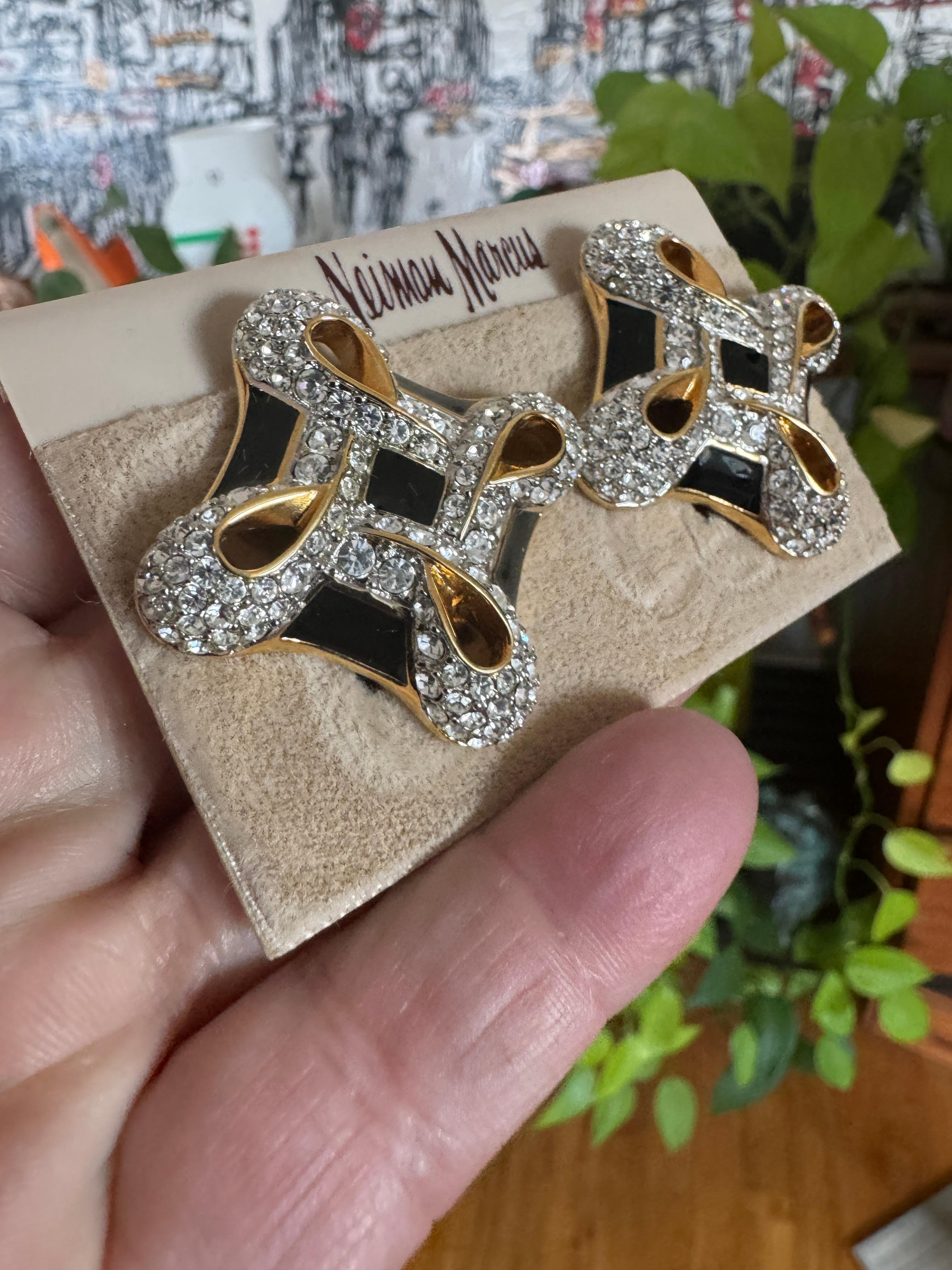 Boucles d'oreilles en cristal Swarovski Glitz et émail noir, neuves jamais portées, années 1980 en vente 4