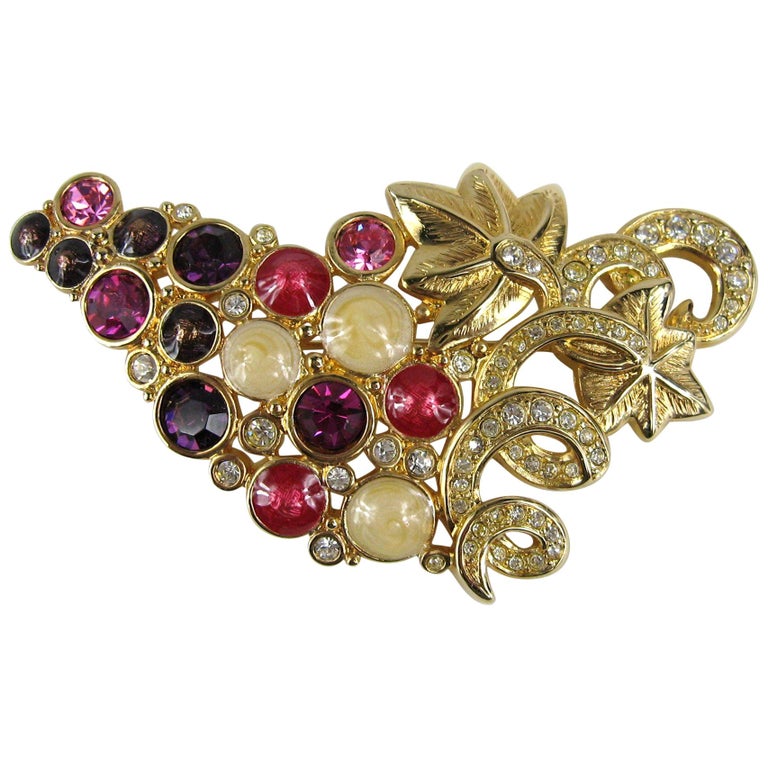 Swarovski Crystal Grape Brooch Pin New, Never Worn 1980s For Sale